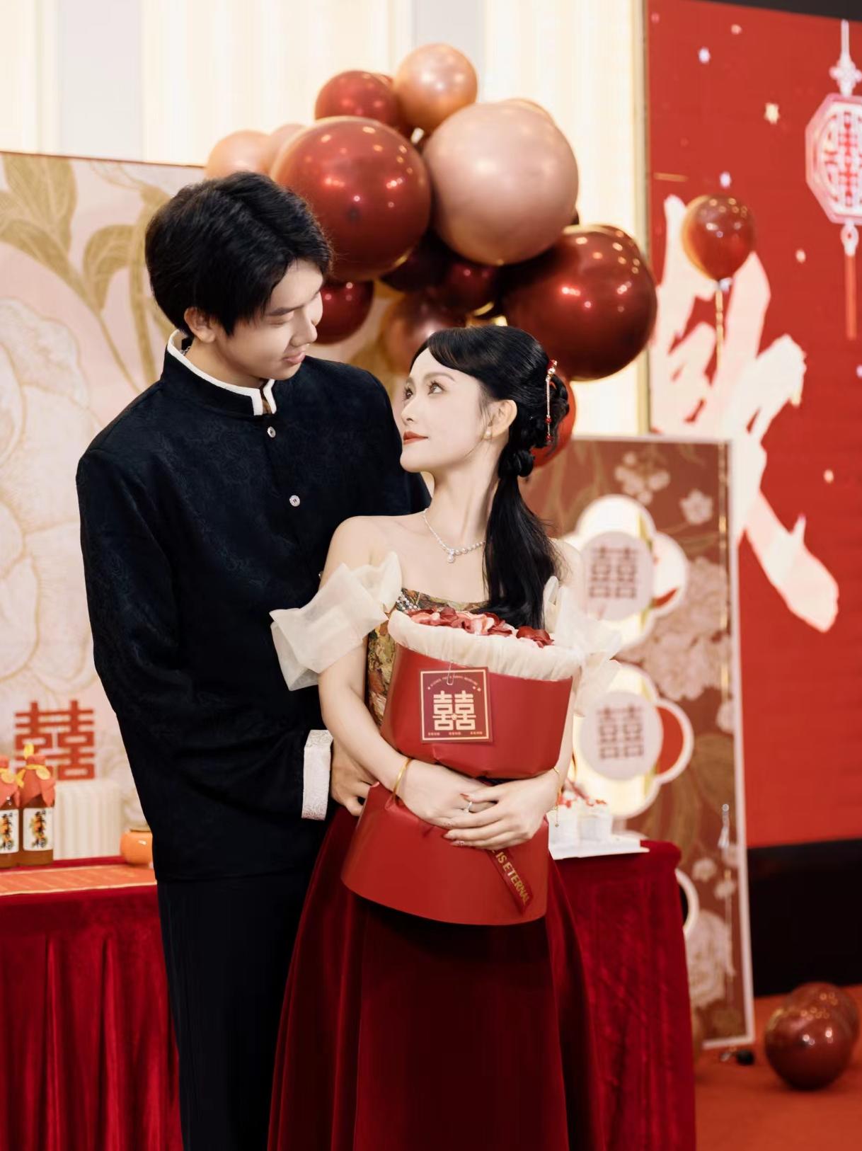 订婚跟拍