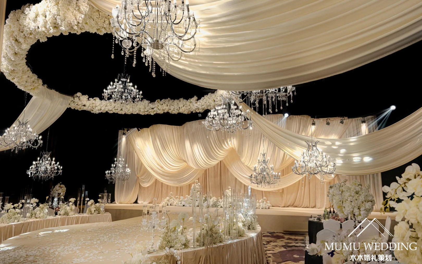 香檳色婚禮輕奢版