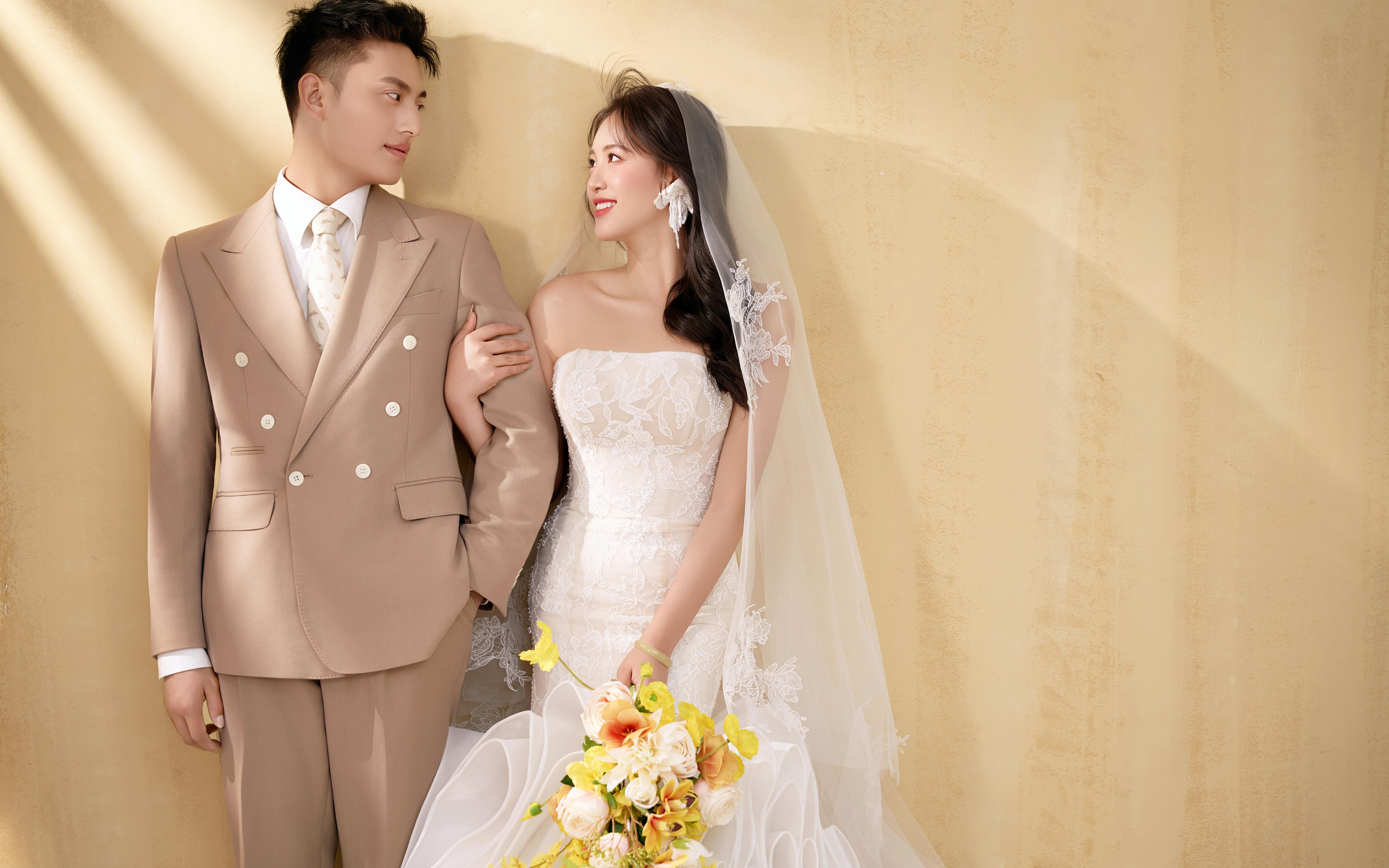 客片分享~內(nèi)景光影婚紗照