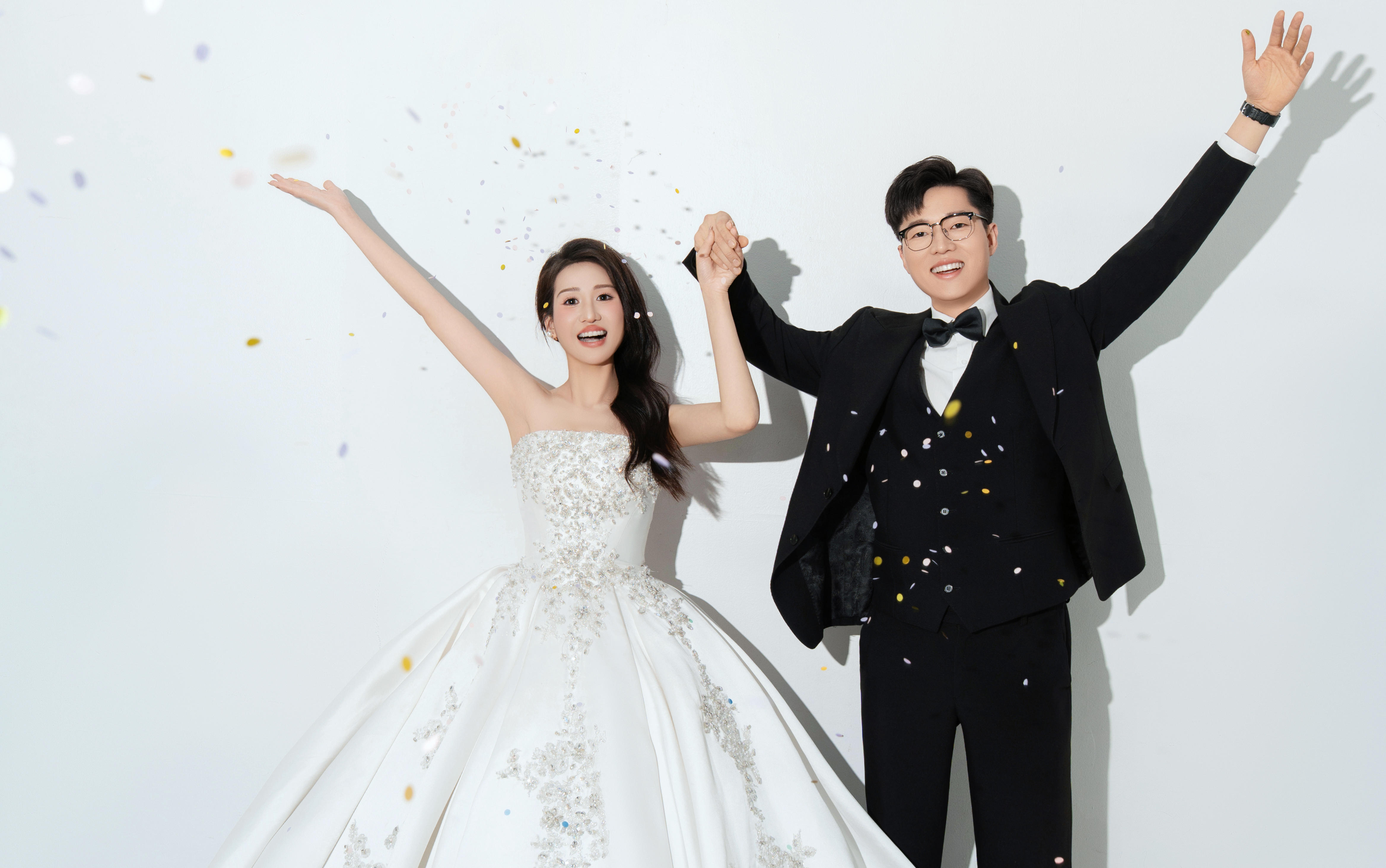 【雪彩客片】『愛意』滿滿！這才是我想拍的室內(nèi)婚紗