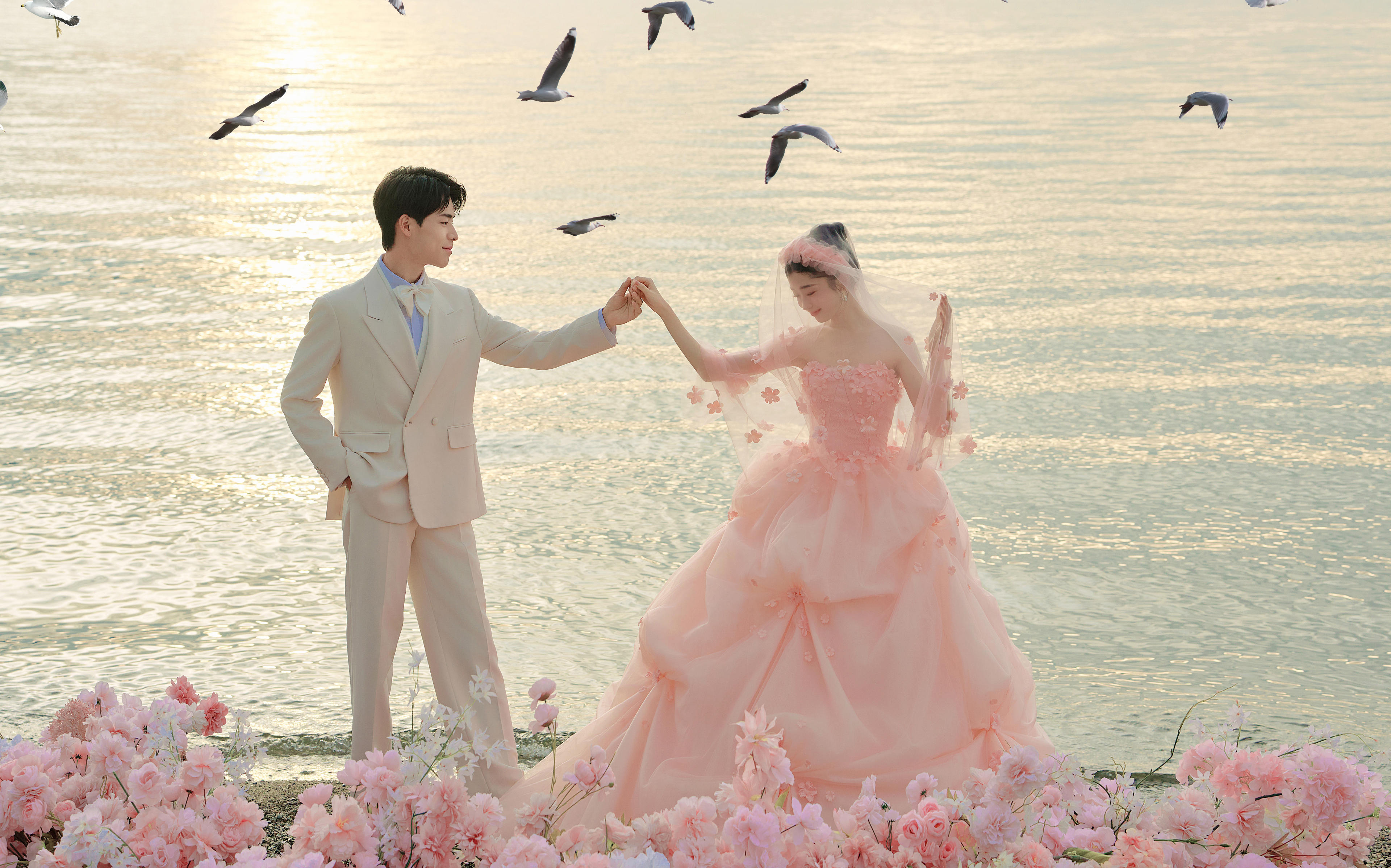 【法式印象】被朋友问疯的鸥鸟夕阳婚纱照🌇