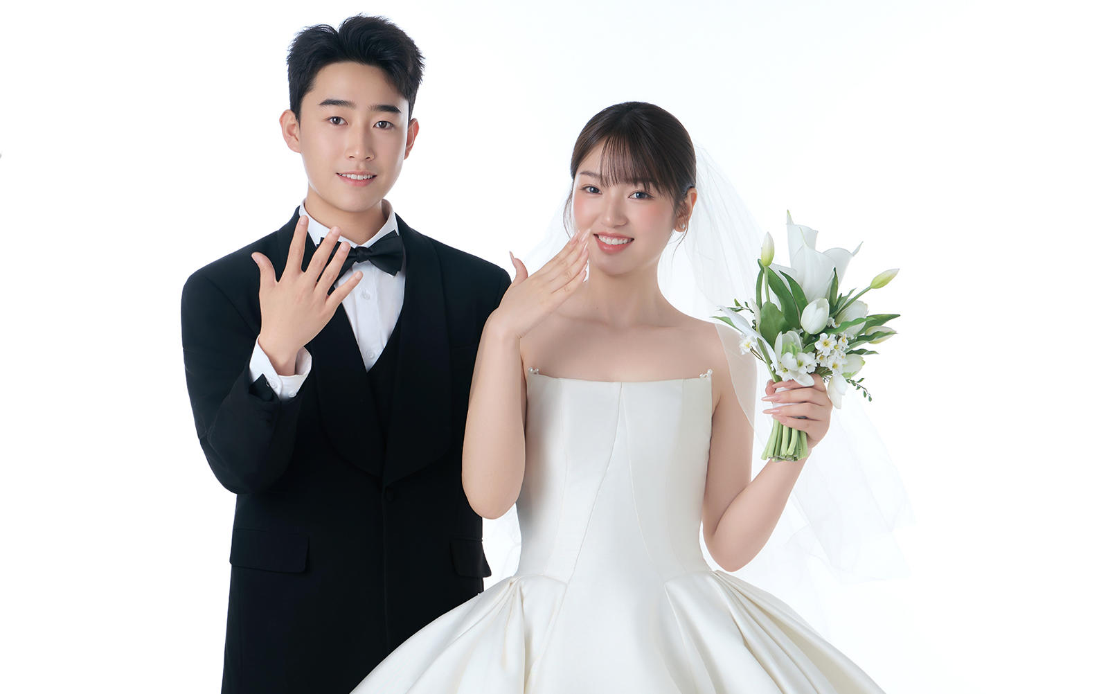 极简白系列仪式感婚纱照