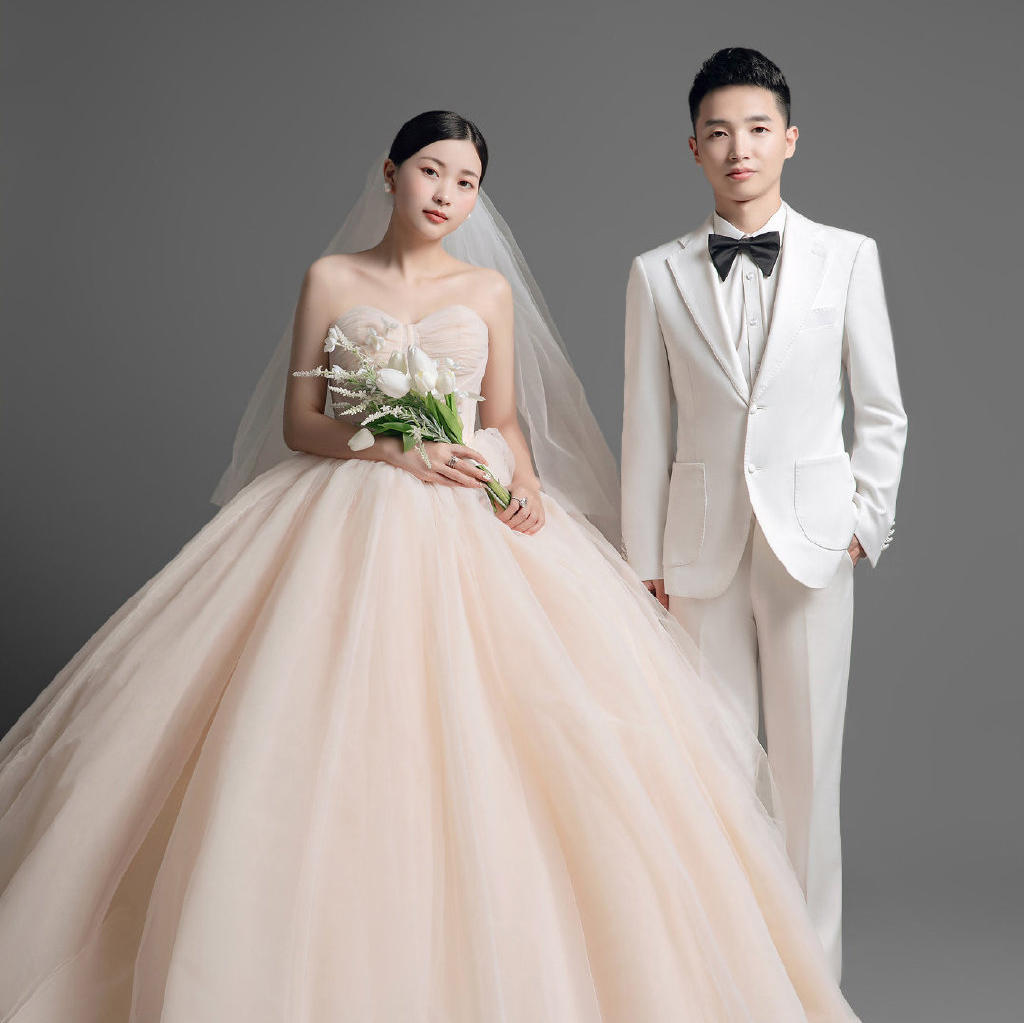 乐可 | 完美婚照就差一个你