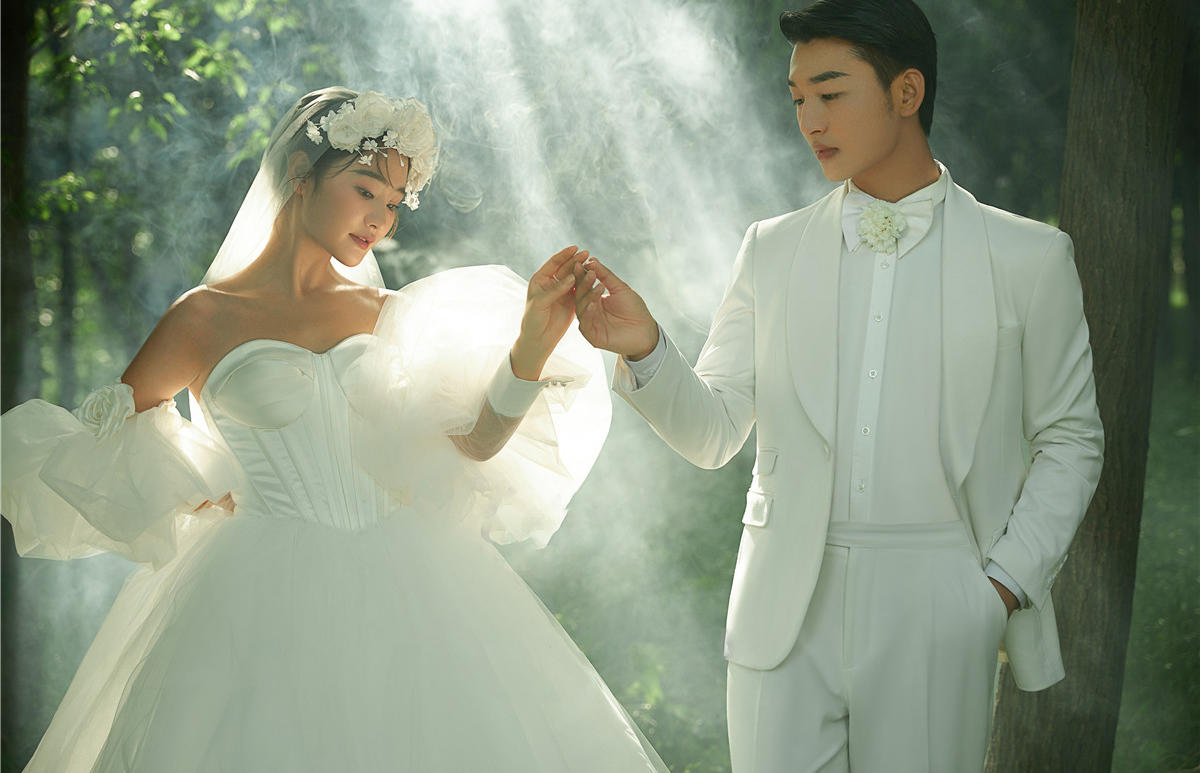 我的白月光大女主✨婚纱照一定要要气场全开！