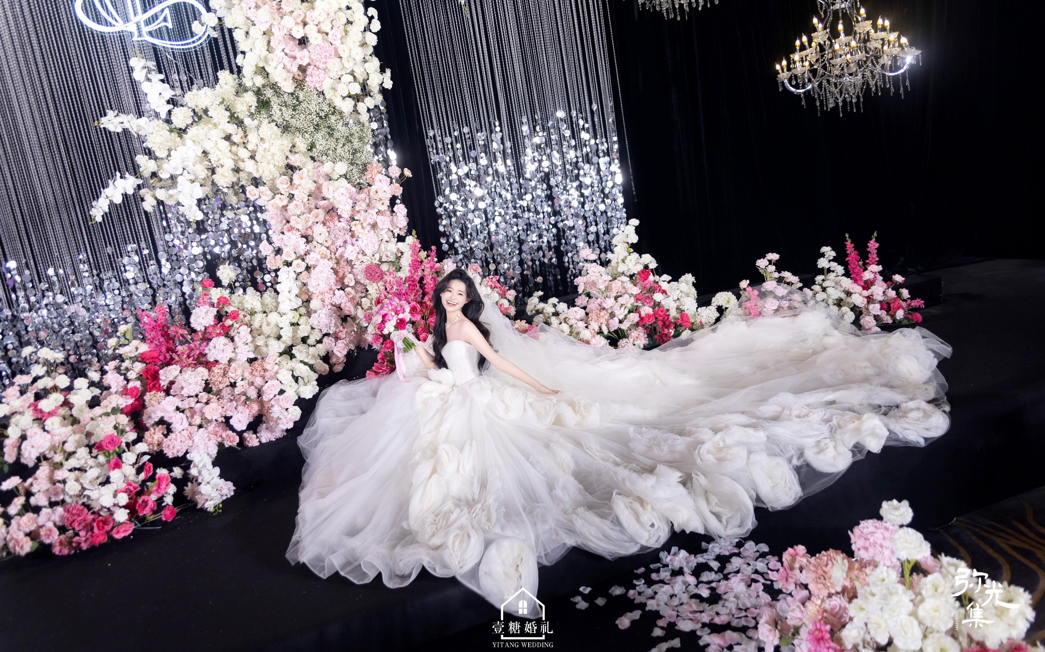 夢幻定制韓式水晶婚禮10.28皇冠假日酒店