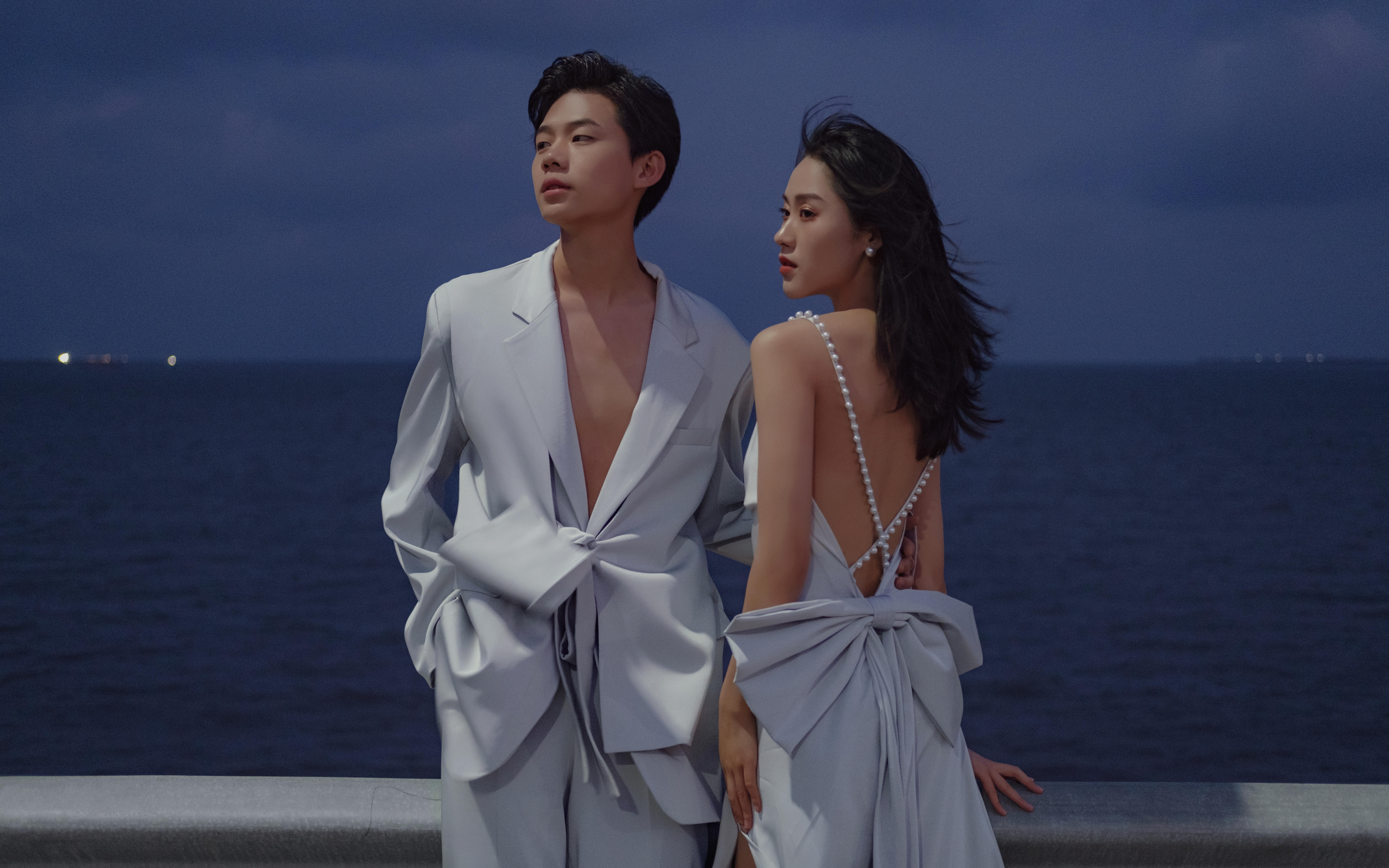 电影感与浪漫一并拿捏了🎬夜景婚纱照