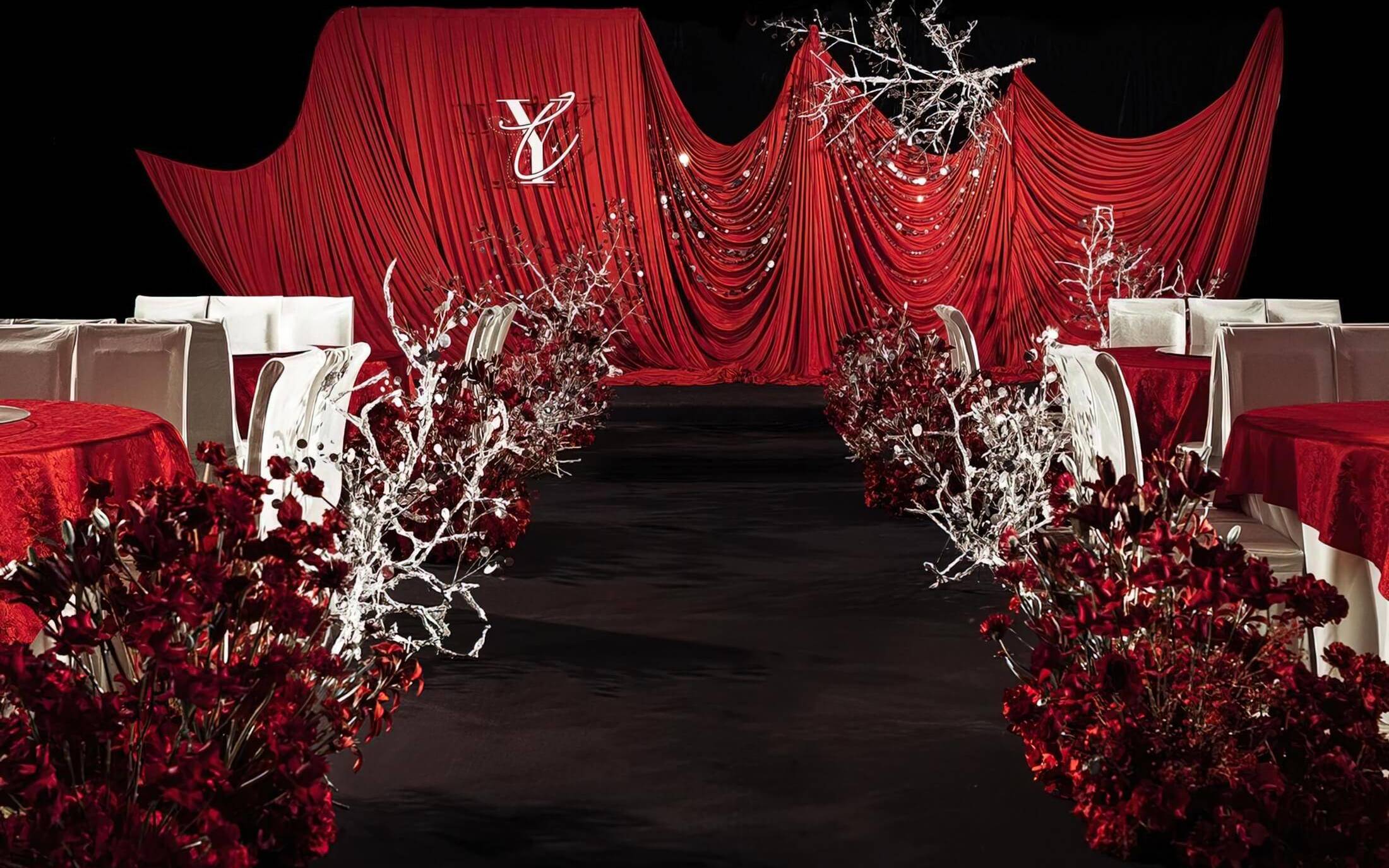 小预算婚礼，炙热的红是幸福的颜色