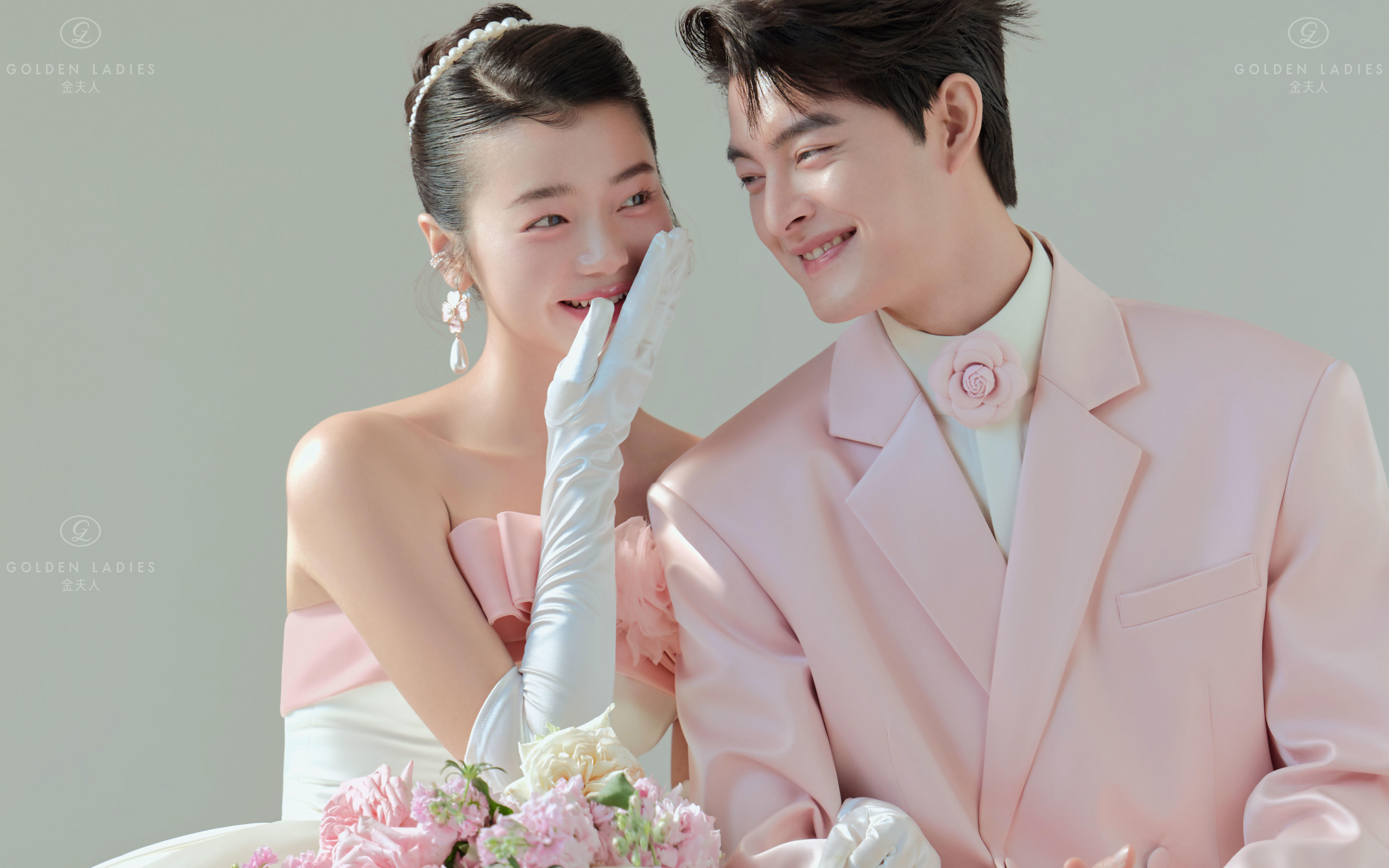 這樣子的粉系高級感婚紗照你愛不??