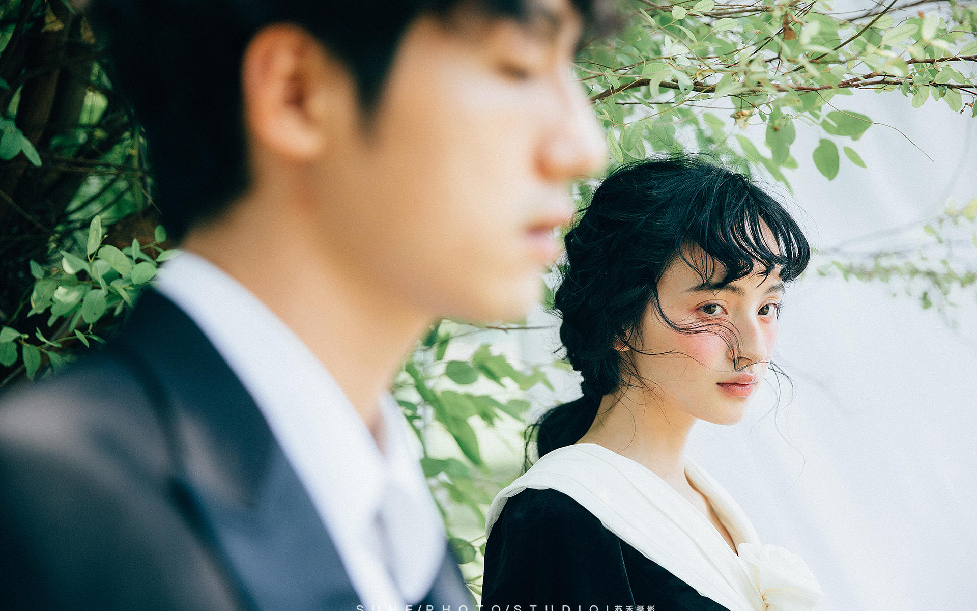 看不腻的复古风  复古胶片感婚纱照