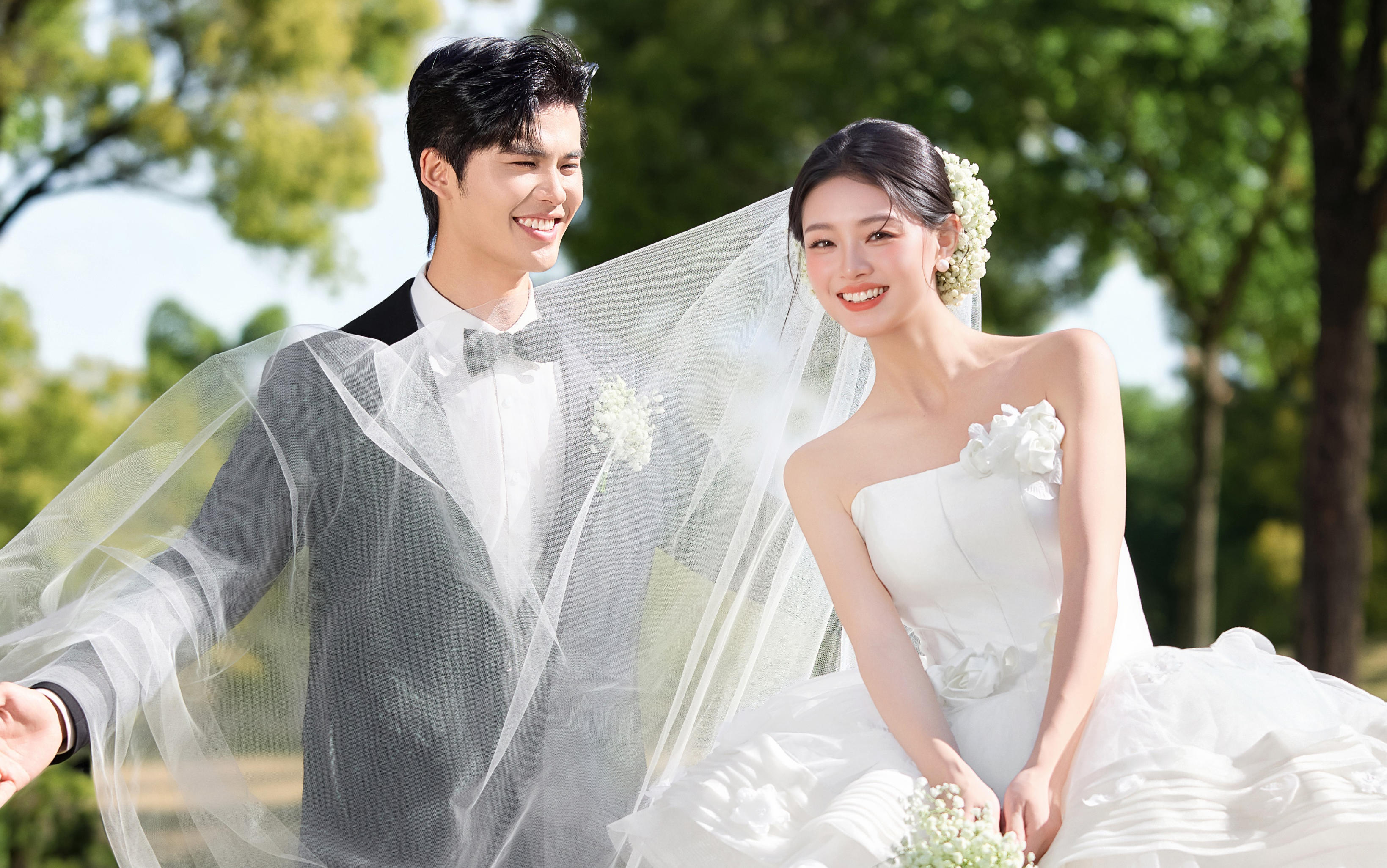 【D視覺攝影】草坪婚紗照｜把浪漫焊在春天里