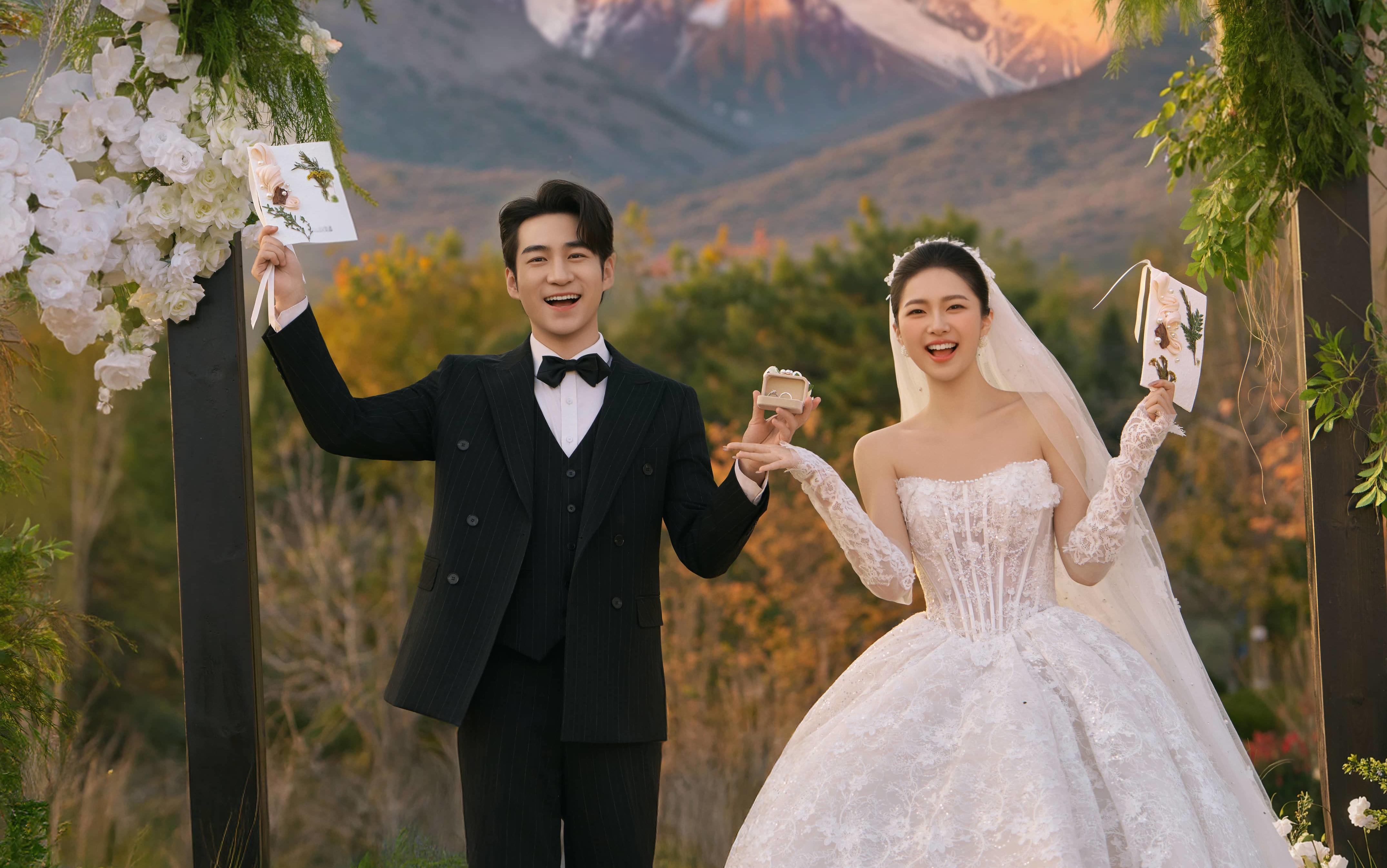 十光堇 | 日照雪山目的地婚礼，沦陷于浪漫中