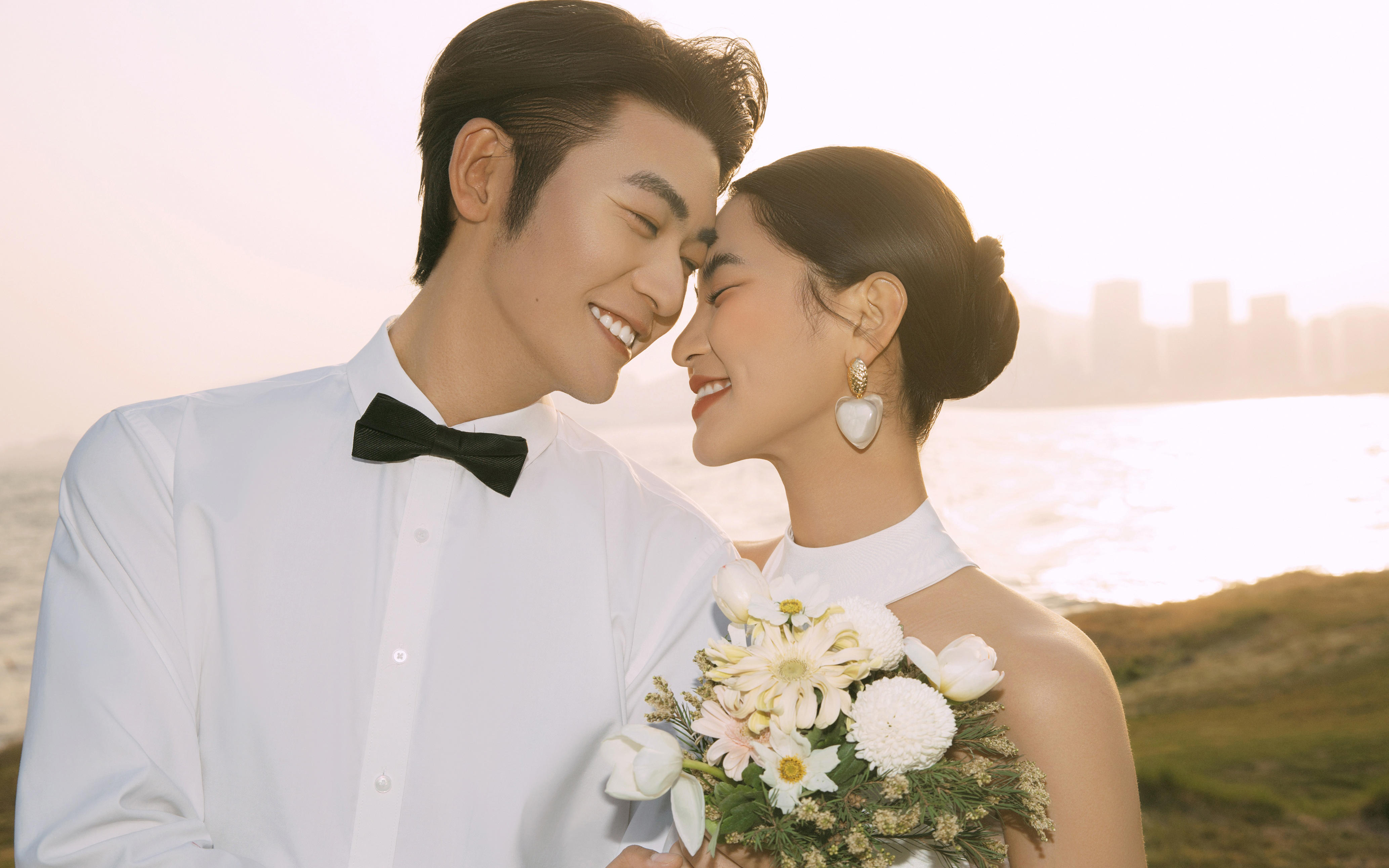 【湖景紀(jì)實(shí)風(fēng)婚紗照】這便是愛情真實(shí)的浪漫注腳