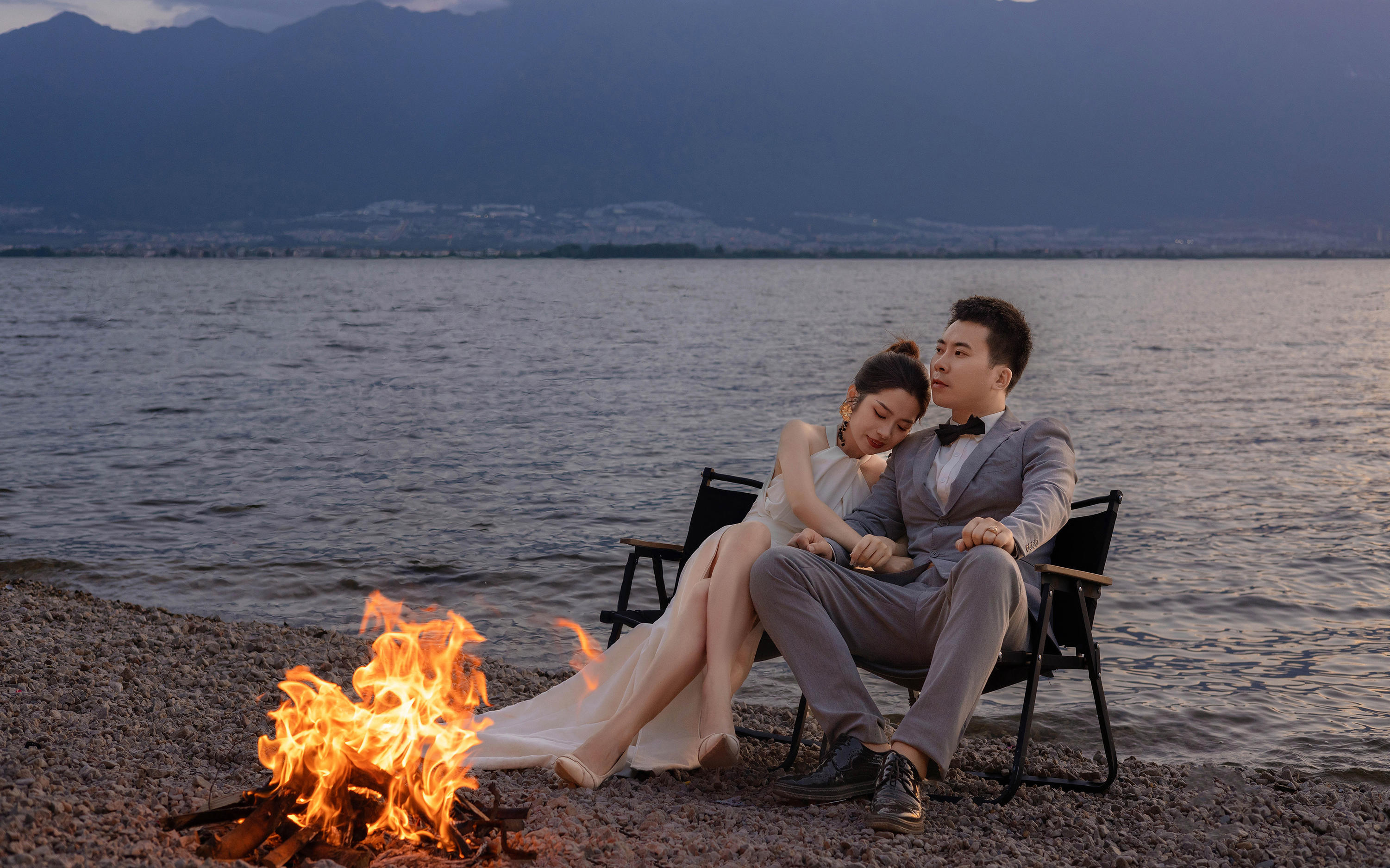 心動(dòng)啦！當(dāng)篝火遇到夕陽(yáng)，氛圍感婚前影像