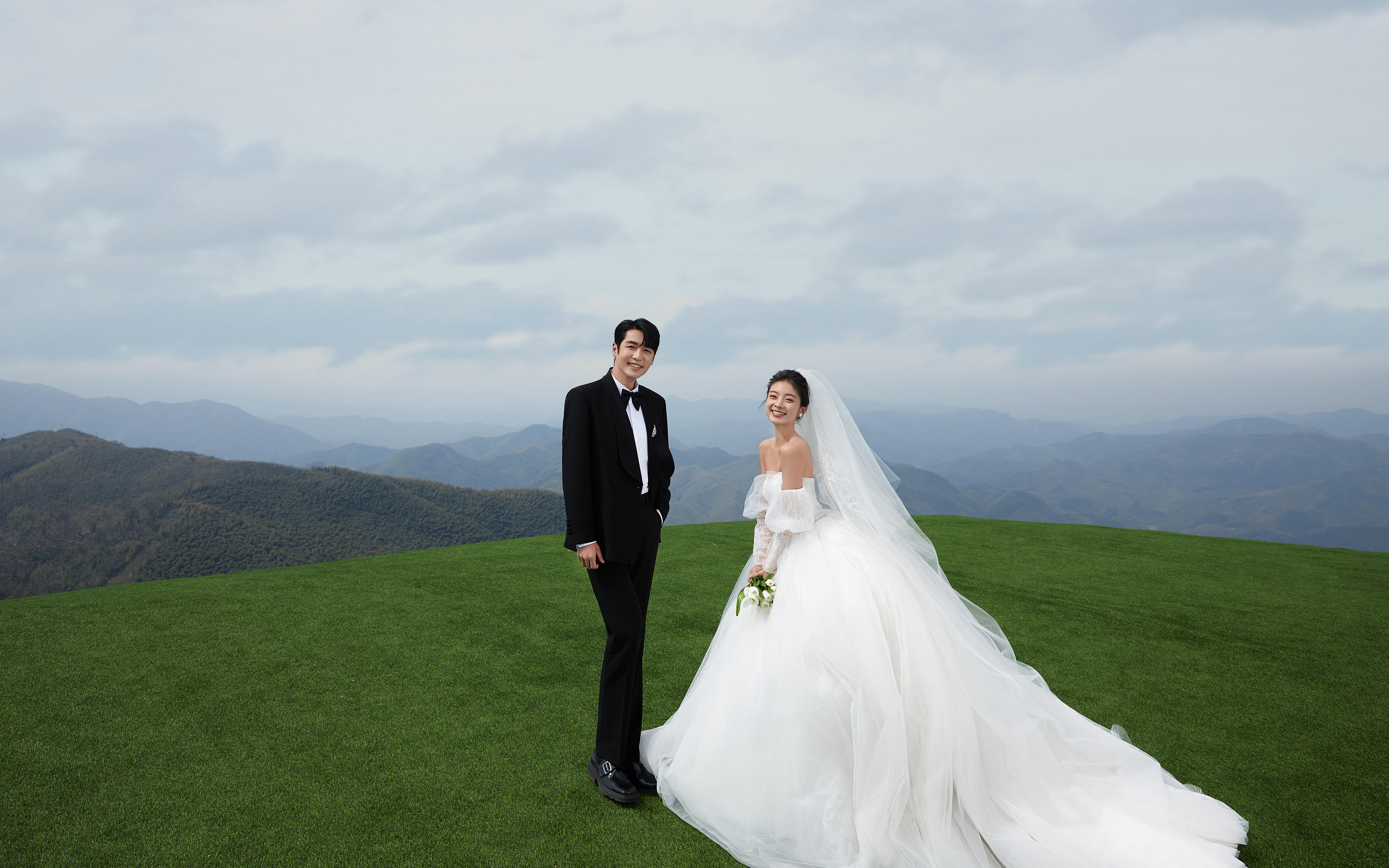 【店長推薦】拍婚照拍進(jìn)山野里，定格專屬浪漫