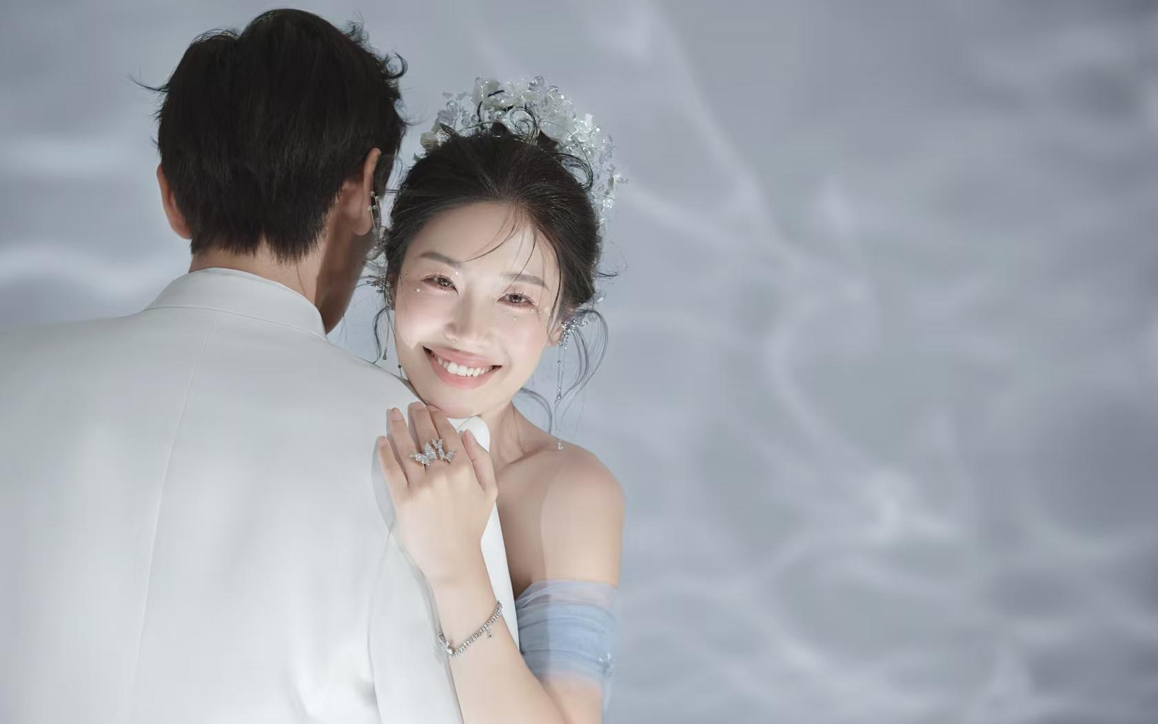 这么梦幻的婚纱照 确定不看一眼吗😜
