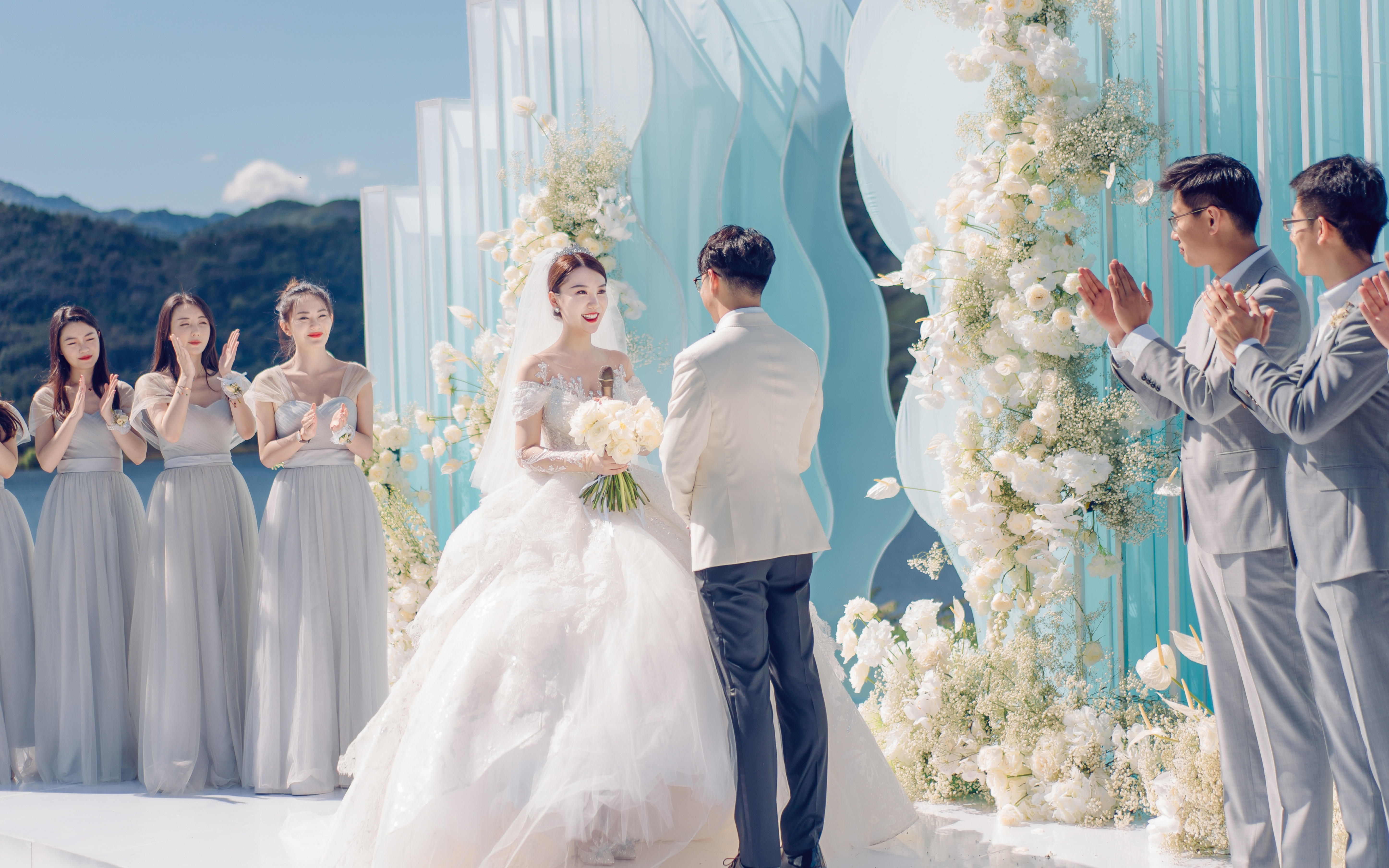 余笙婚紗攝影美學(xué)館--婚禮跟拍