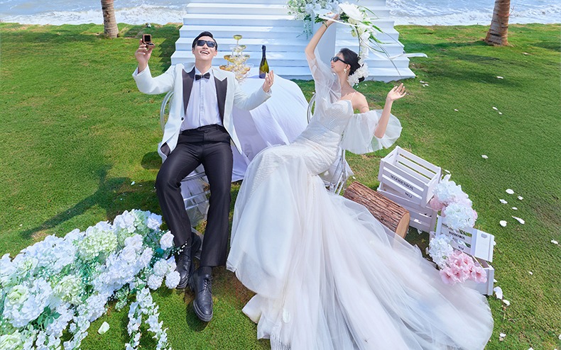 【法式印象】极简三角教堂婚纱 海风见证我们的爱意