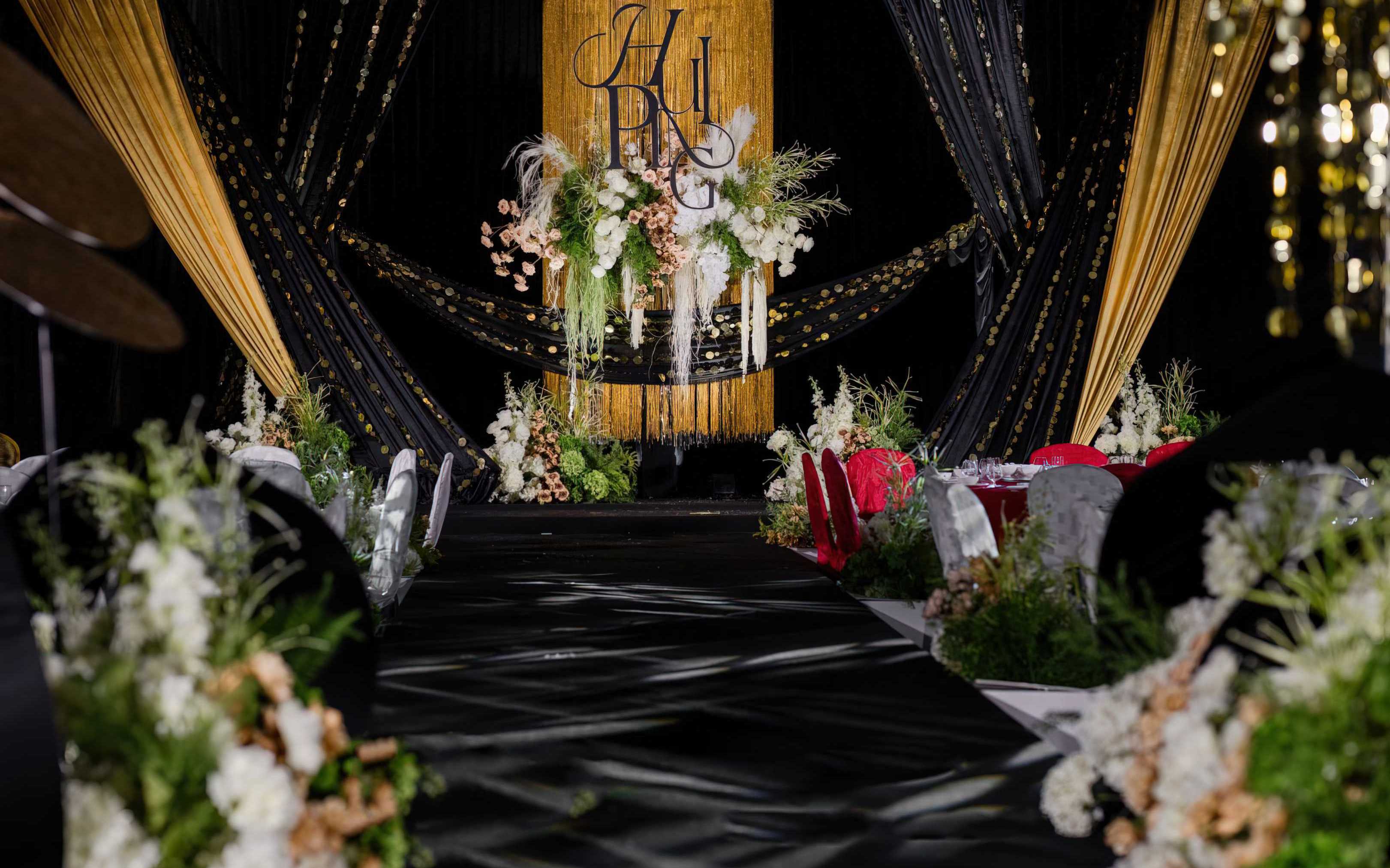 黑金撞色婚礼｜高级感直接拉满