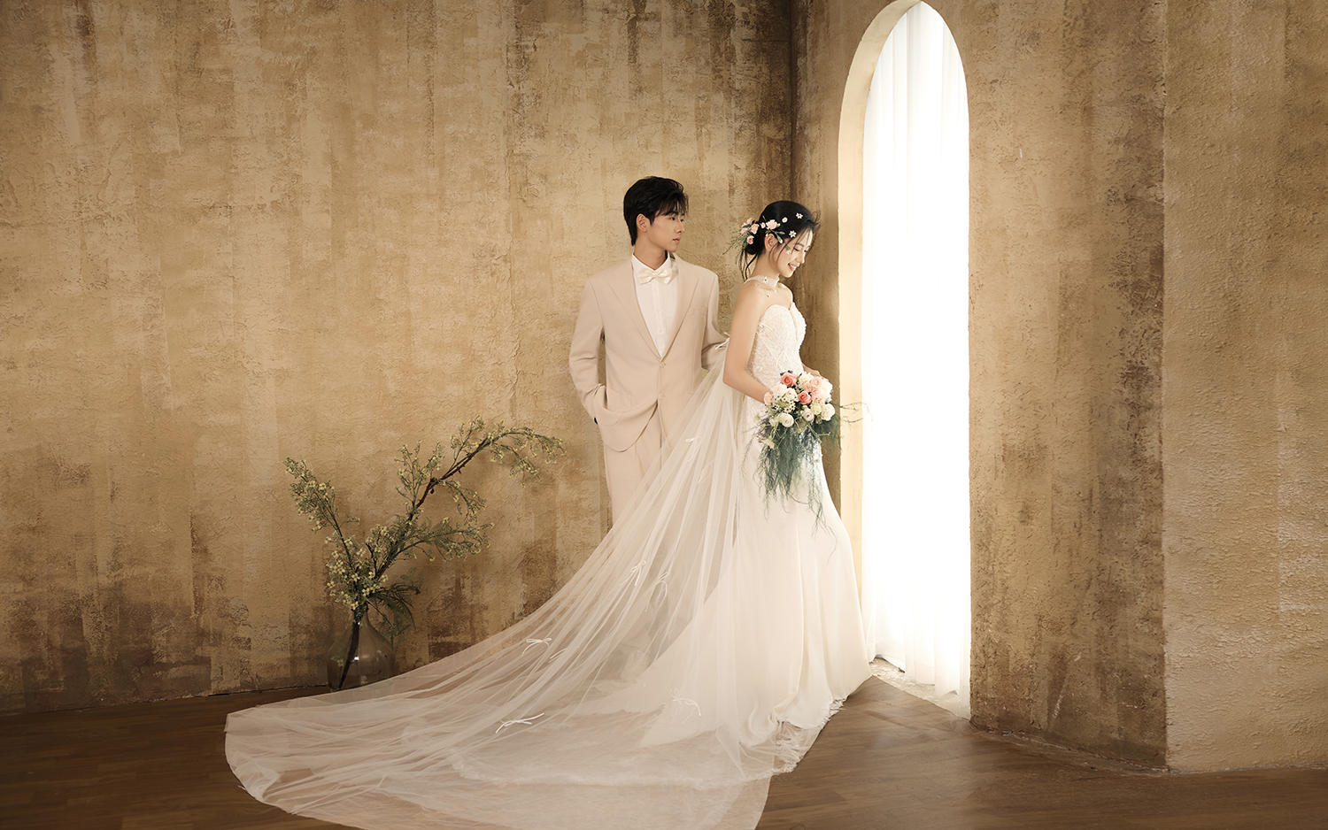 轻奢复古欧式内景婚纱照