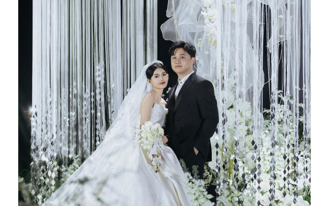  【囍记】真实案例！设计感拉满的酒店水晶婚礼