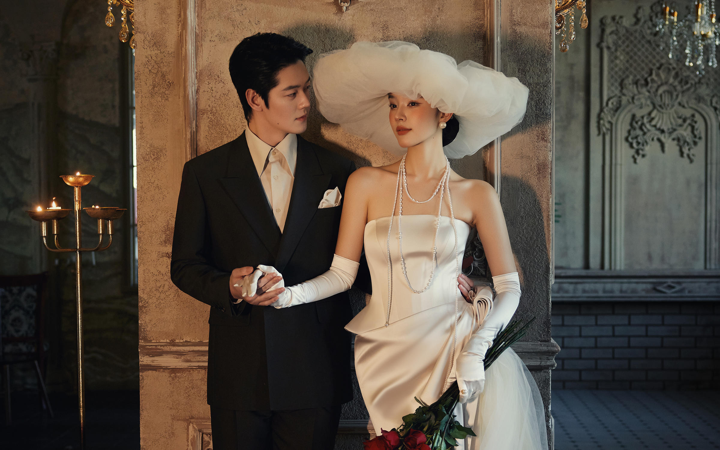 暖光落肩头，余生皆是浪漫模样