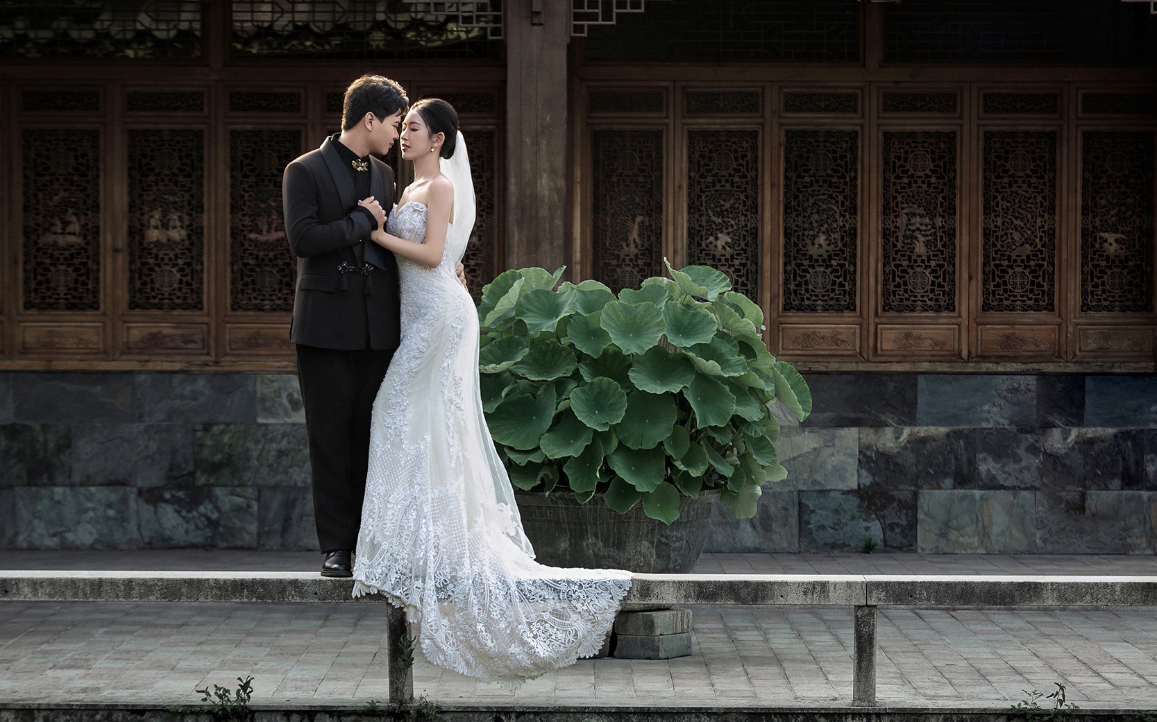 新中式园林婚纱照｜把东方浪漫揉进时光里✨