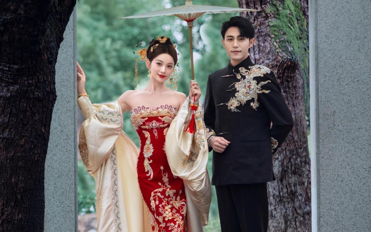 中式復(fù)古園林婚紗照