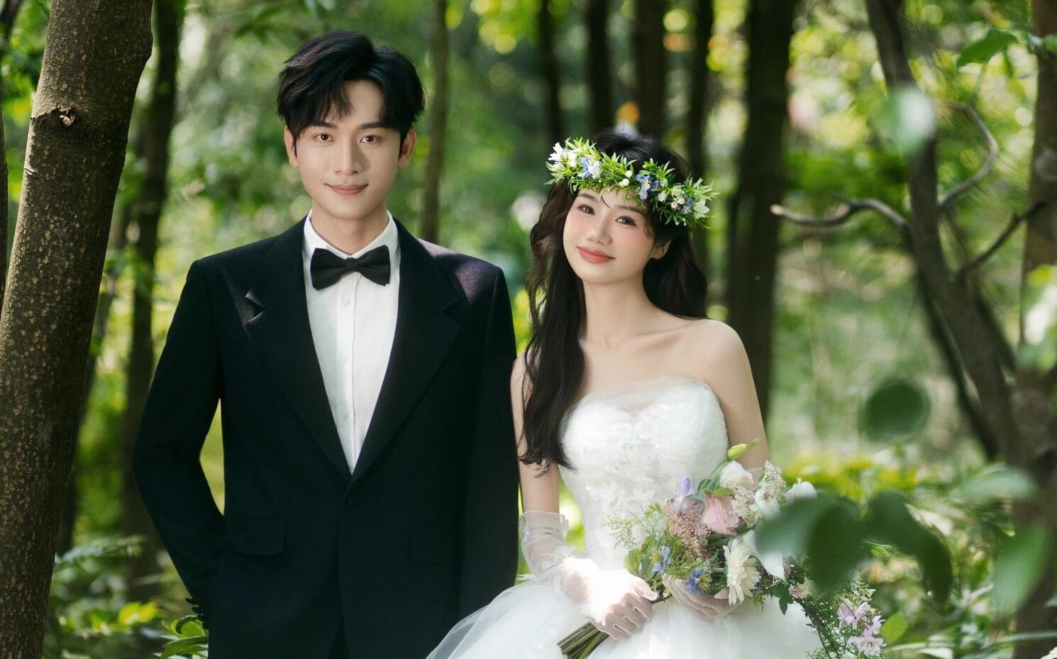 美到疯狂心动的💓森系少女感婚纱照