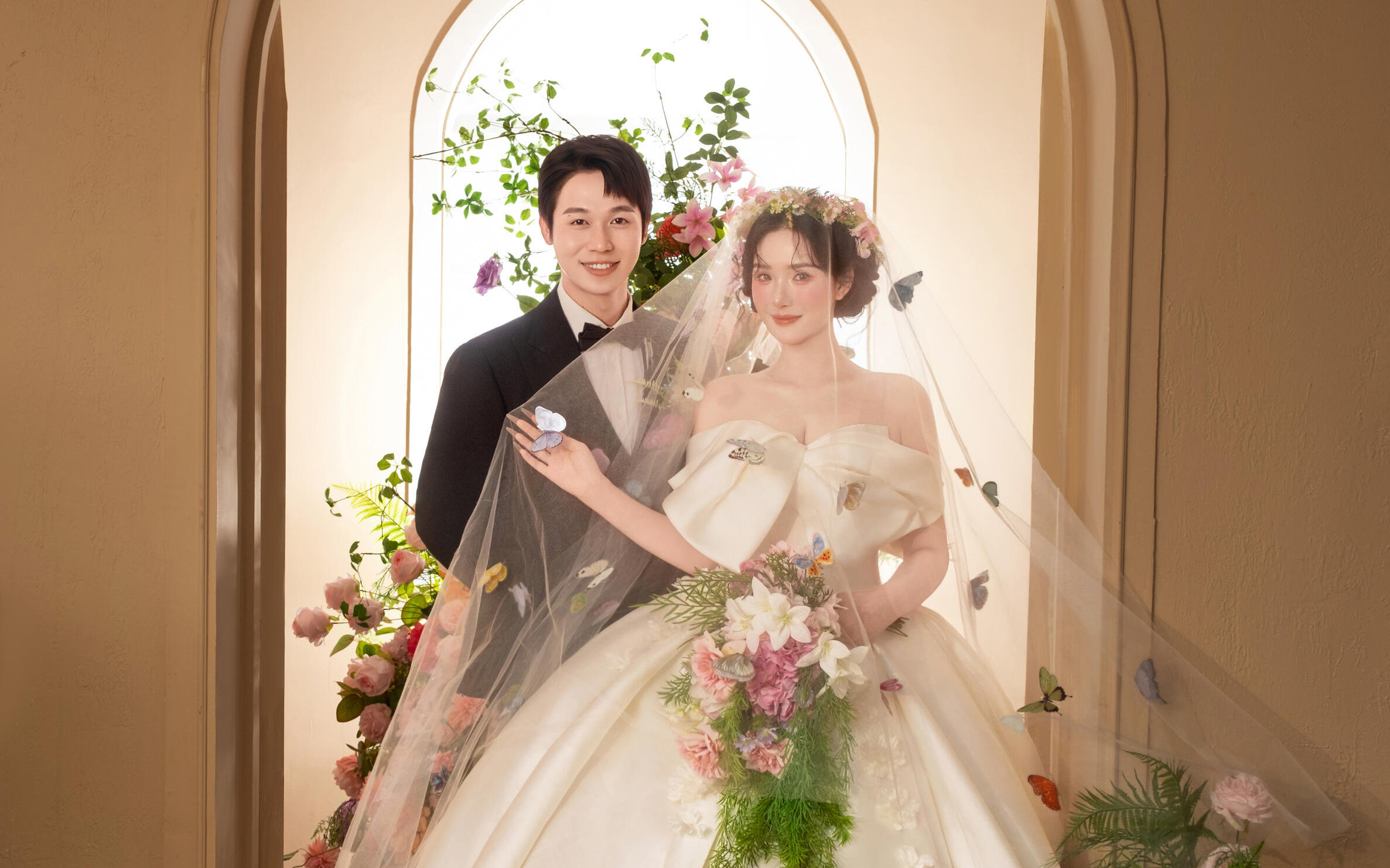 连空气都冒甜味的婚纱照！法式婚纱照