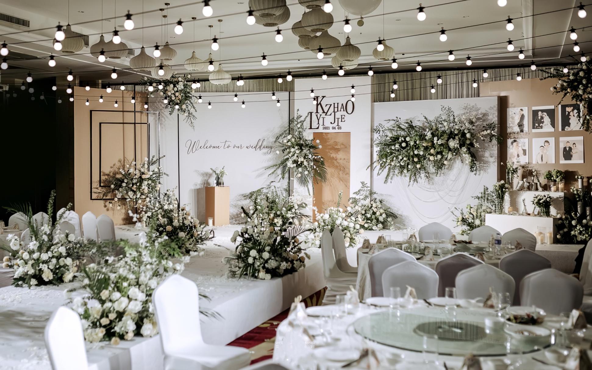 2022慕爱女王流行时尚主题婚礼套餐B