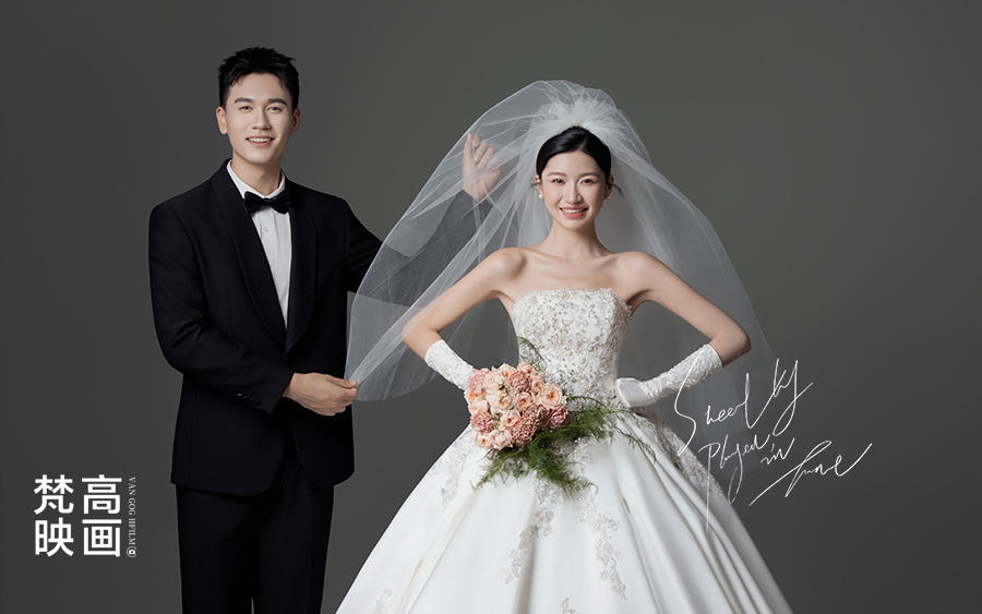 韩式婚纱照：简约里的浪漫感💍