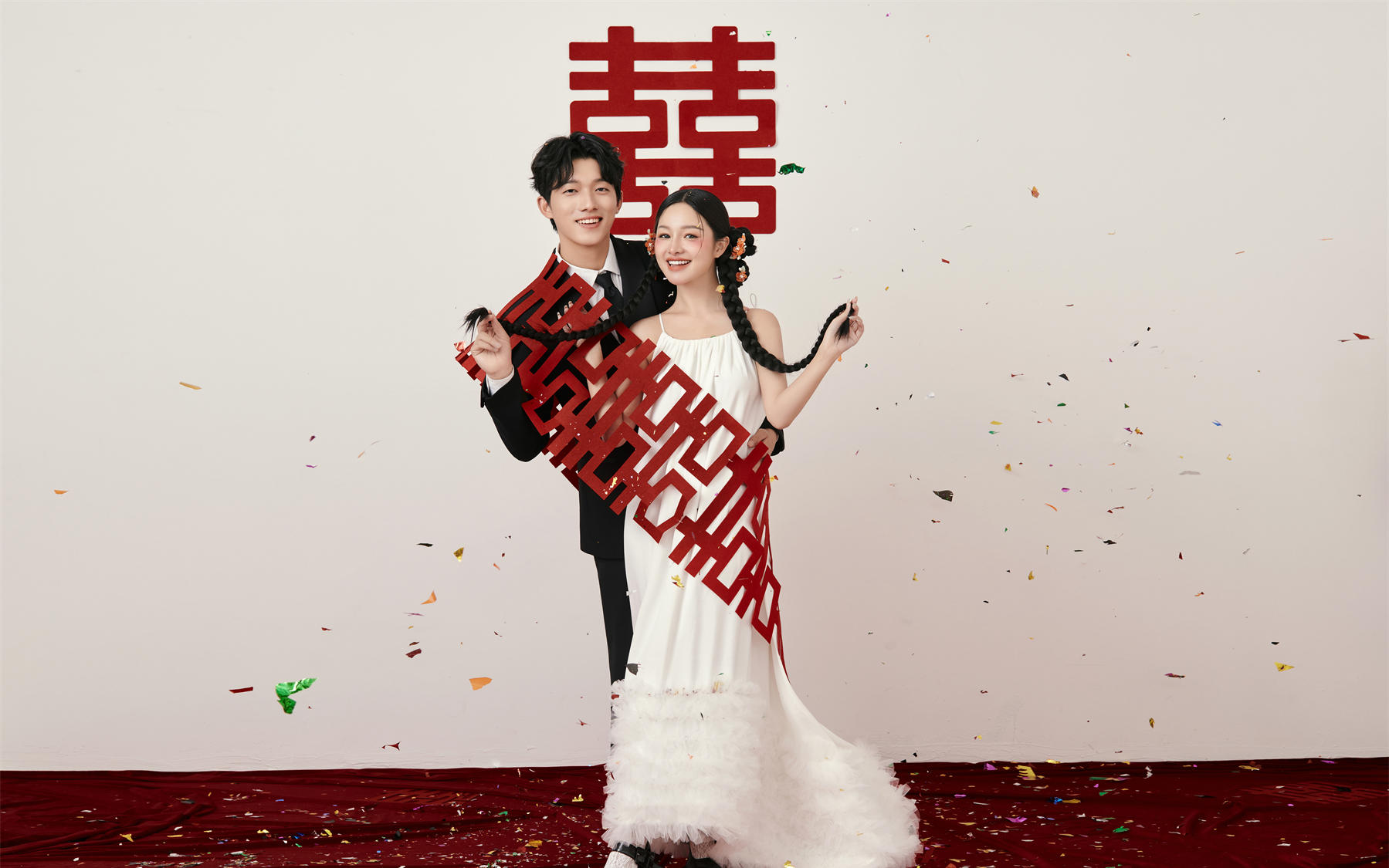 ??看一眼就心動(dòng)的喜嫁風(fēng)婚紗照，甜到心坎里啦～