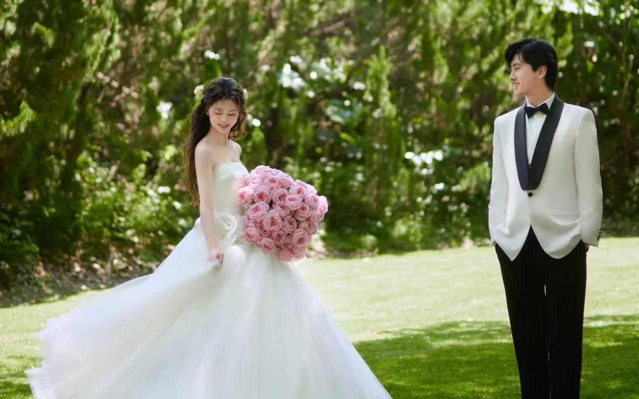 【少女心爆棚的森系婚紗照】