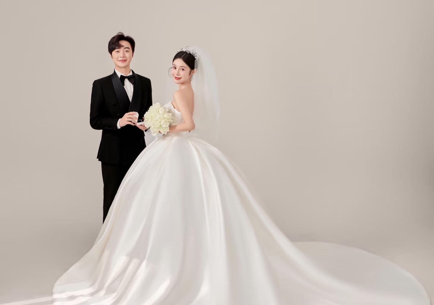 【优格】我的白月光情纱 韩式氛围的主纱婚纱照