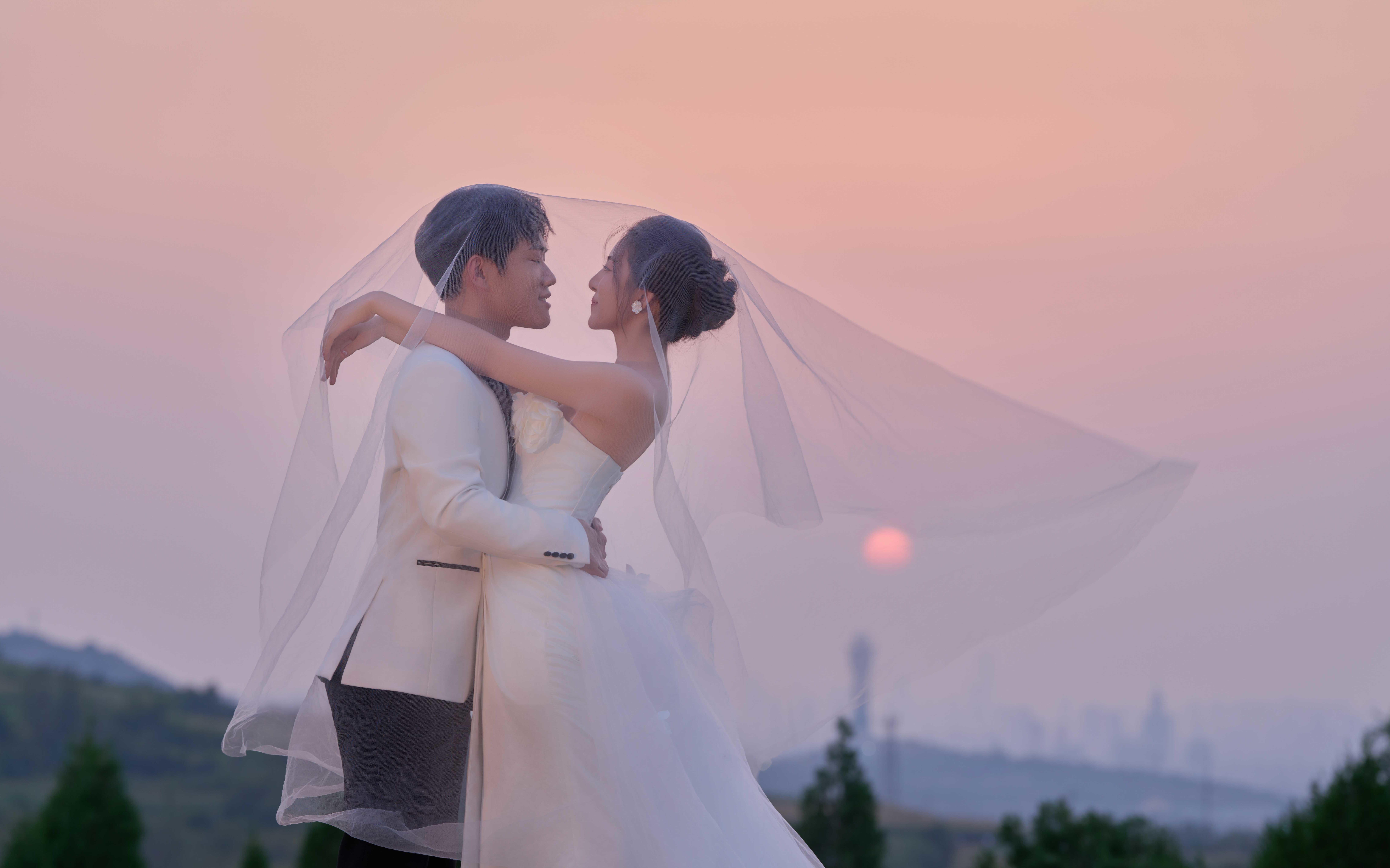 晒一晒我们在山顶追逐夕阳余晖