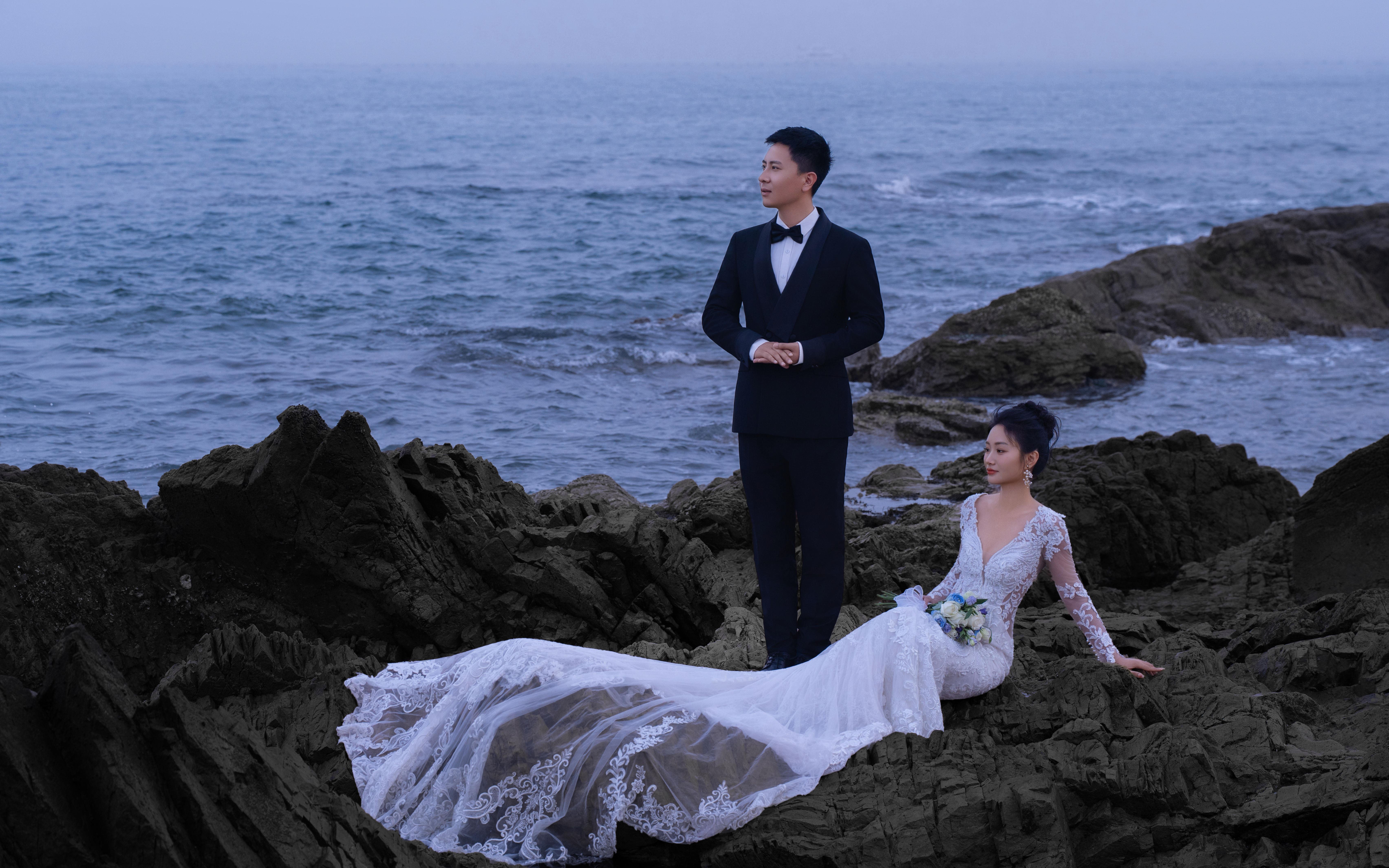 张慧琳夫妇/海边礁石系列