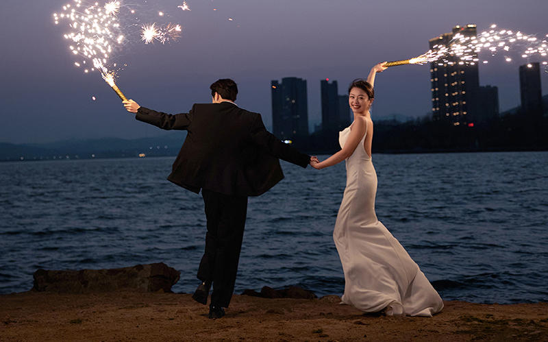 浪漫烟花夜景 | 电影纪实婚纱照