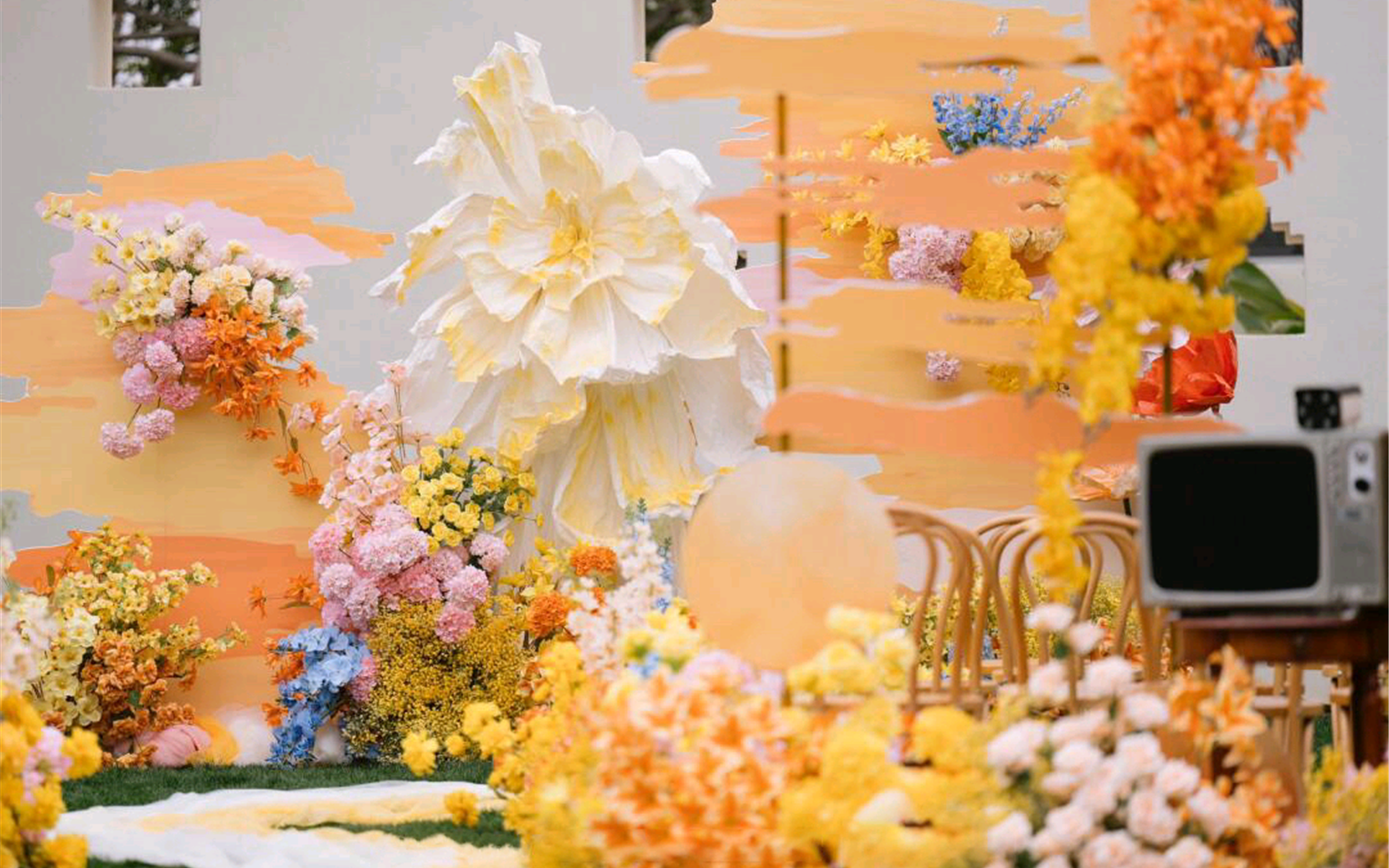 太美了！草坪婚禮 