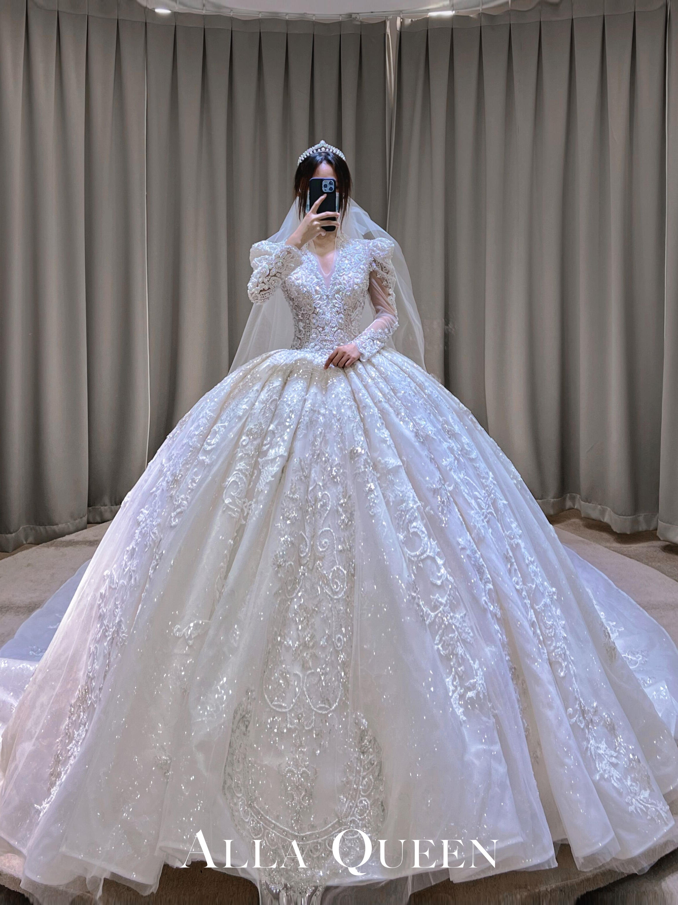 Alla queen 主婚纱