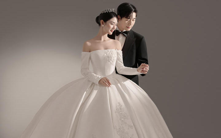 室内光影婚纱照分享——仪式感中带些情绪