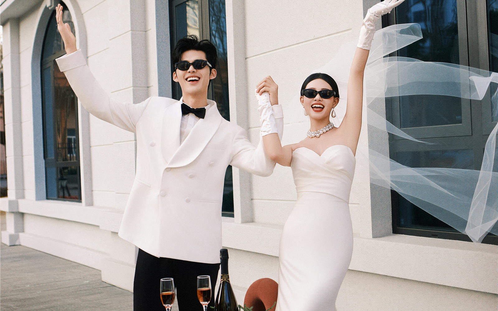 ??當婚紗照撞上復古電影感｜愛就該這么明目張膽?