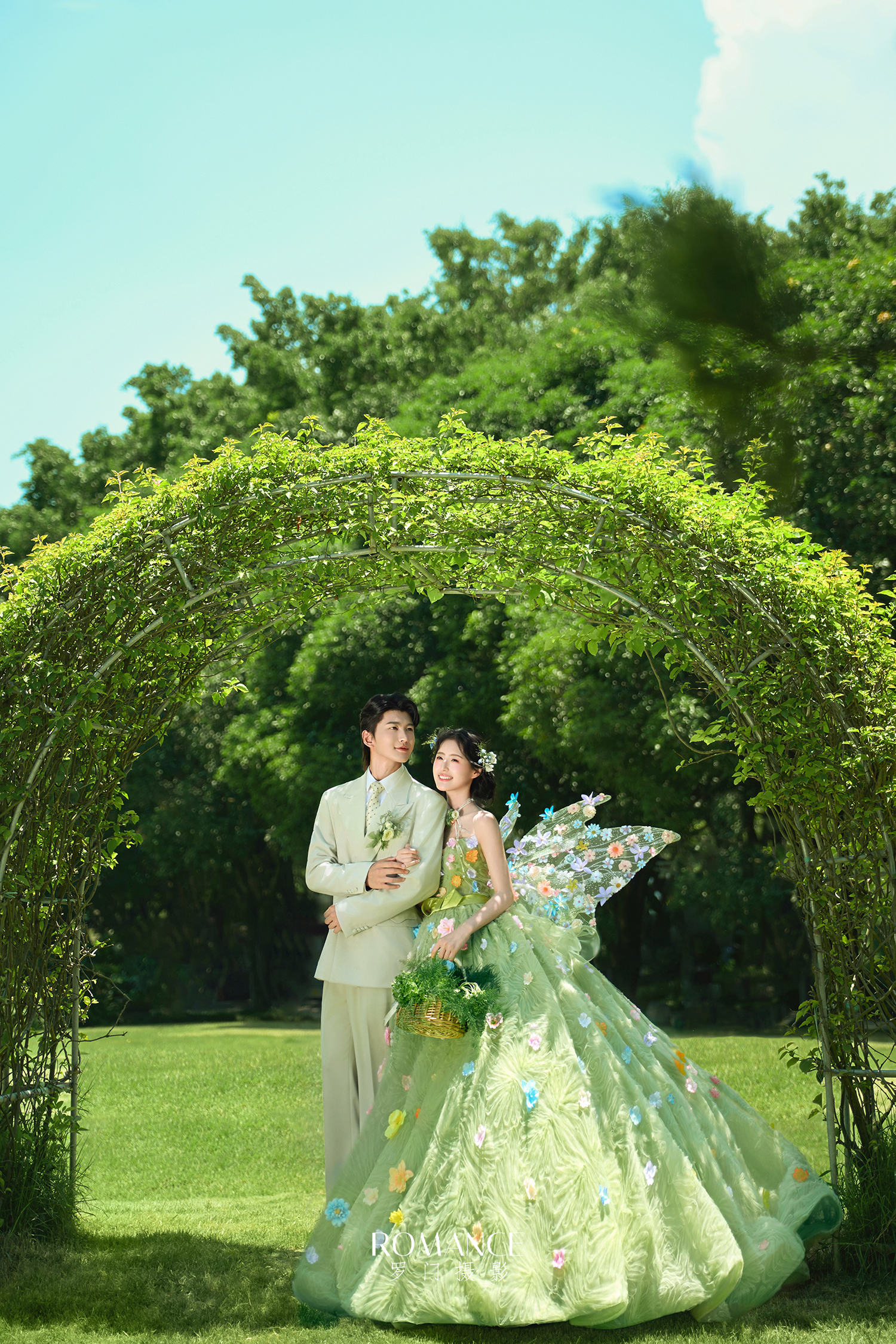 草坪婚纱照/森系浪漫风*有剧情的婚纱照