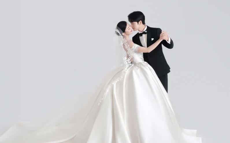 一眼沦陷的缎面主纱，美到心坎里啦