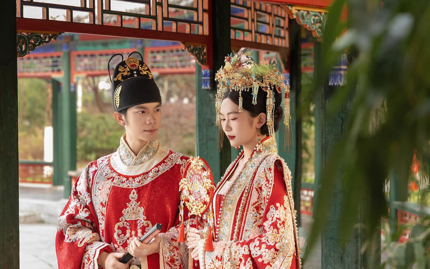 Ms Wen & Mr Zhang