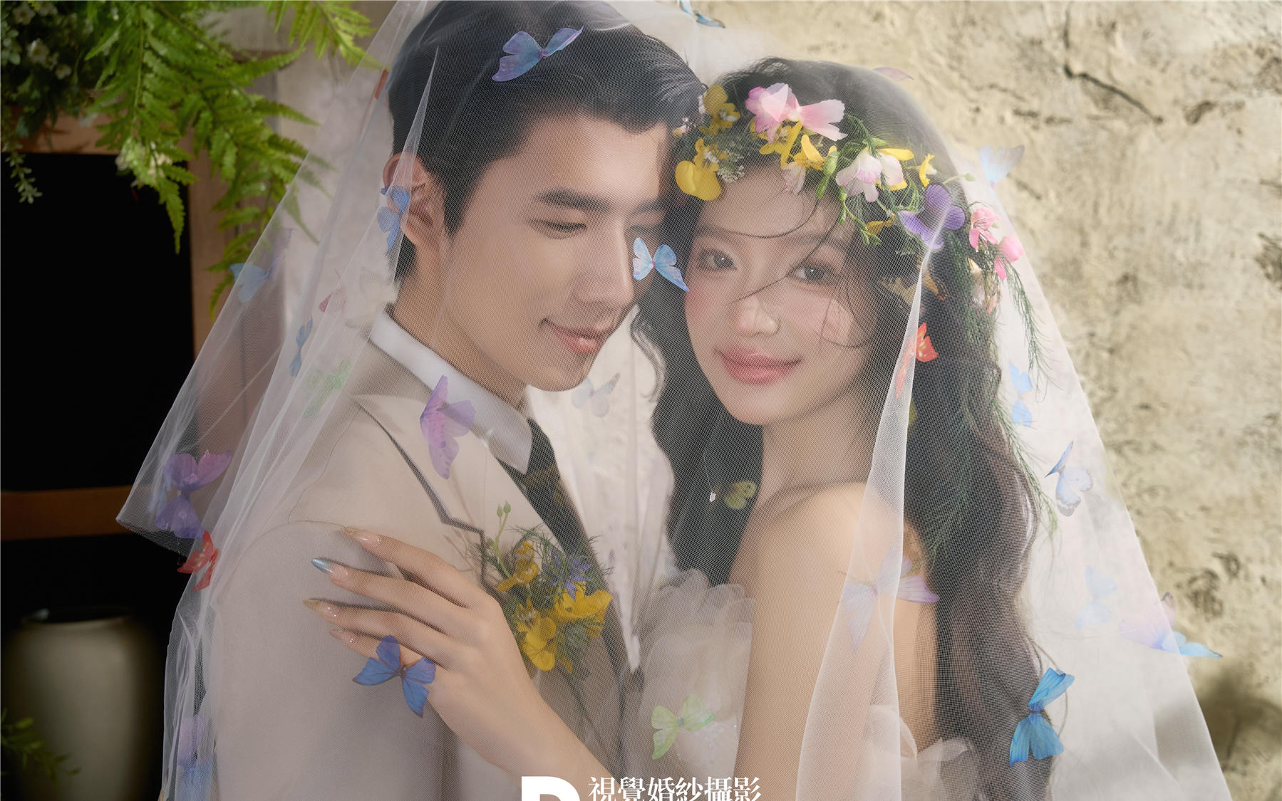 救命！甜系少女的法式花房婚紗照也太絕了吧??