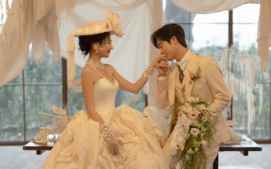 【法式婚纱照直接让我恋爱脑炸成烟花】