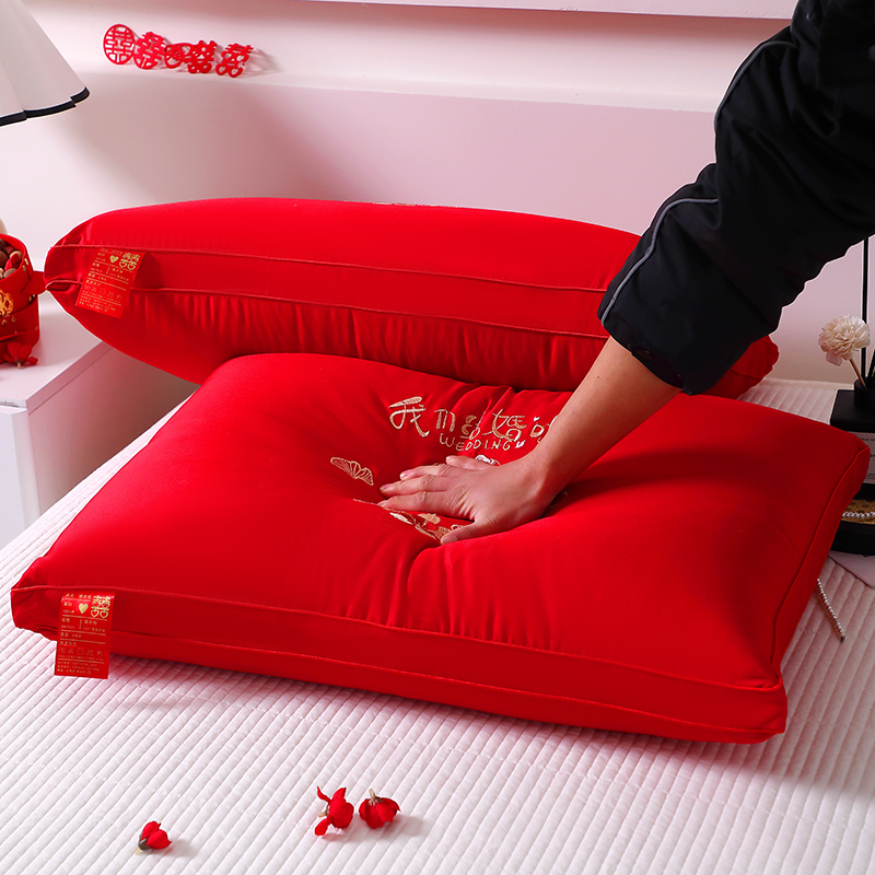 新款大红枕头婚庆枕芯