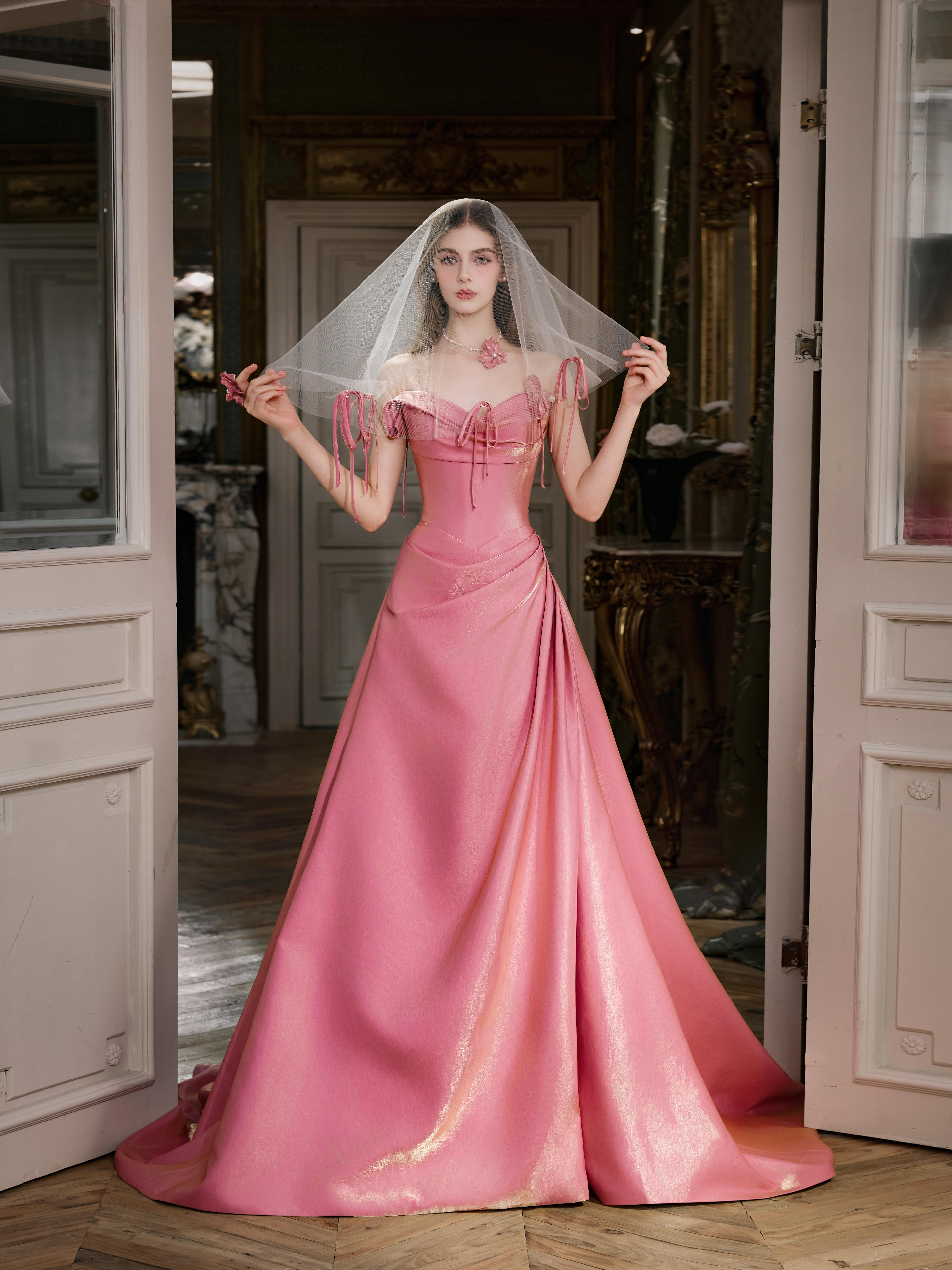 SUSHER 的禮服《漿果》