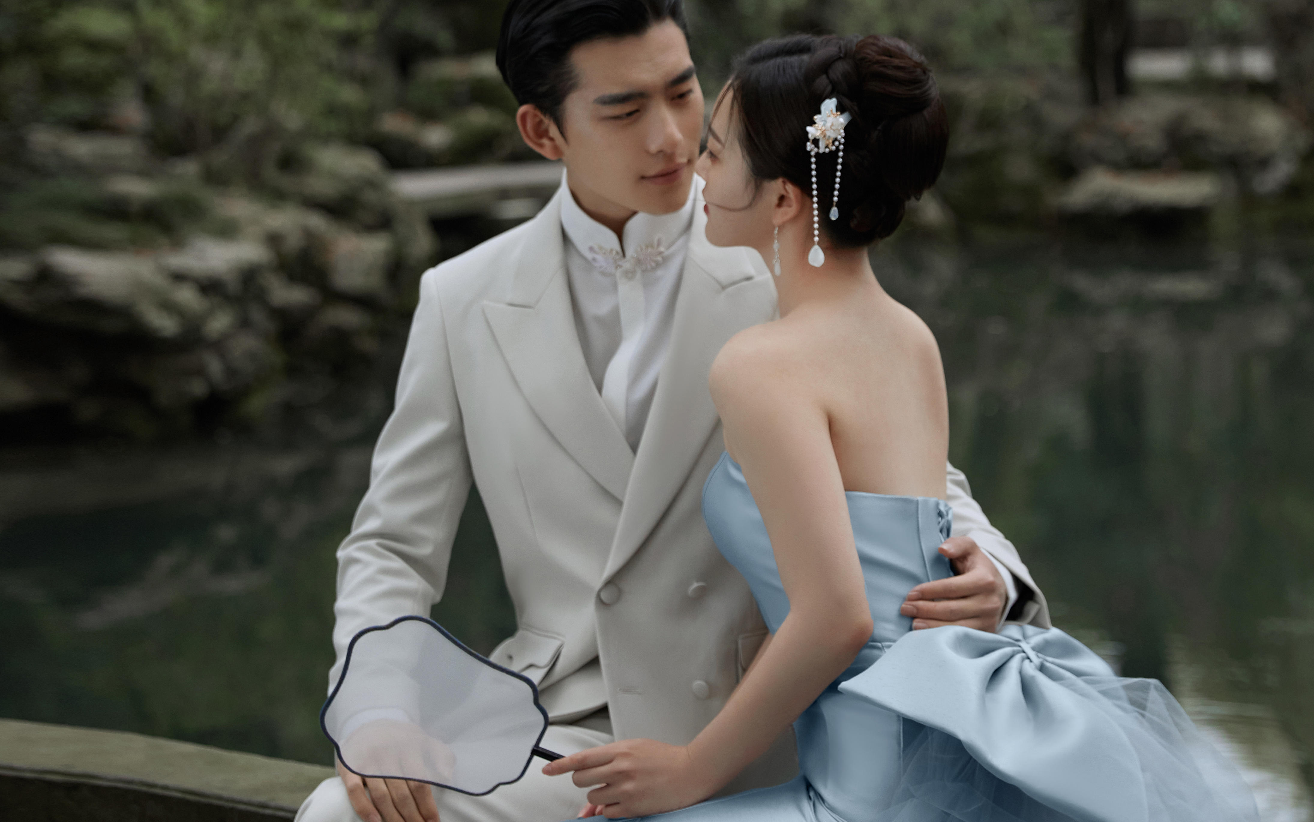 新中式園林婚照，東方雅致氛圍感，拍同款速戳鎖檔期