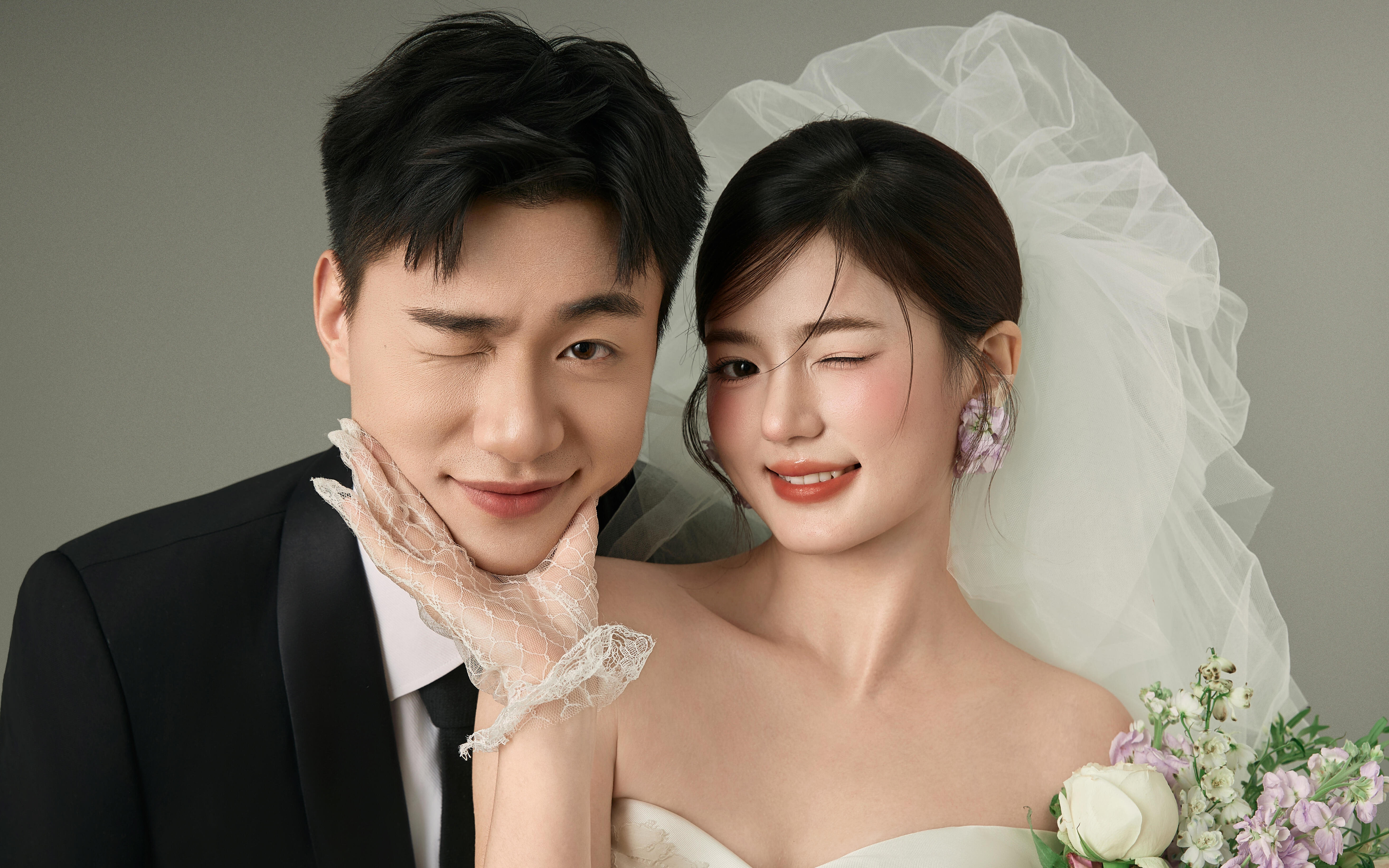 【宜春婚纱照】室内极简主纱婚纱照推荐
